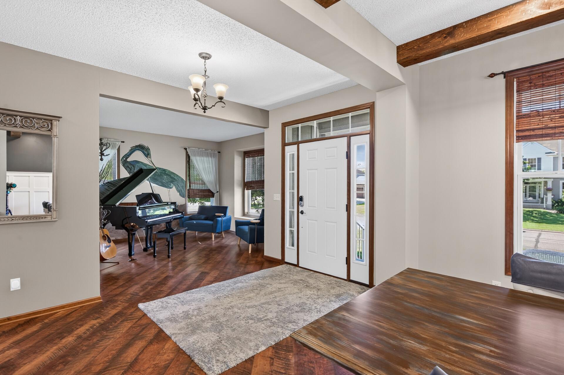 main property photo 7