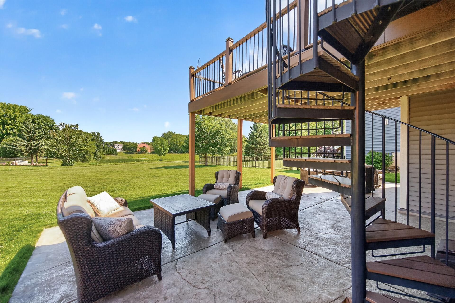 main property photo 90