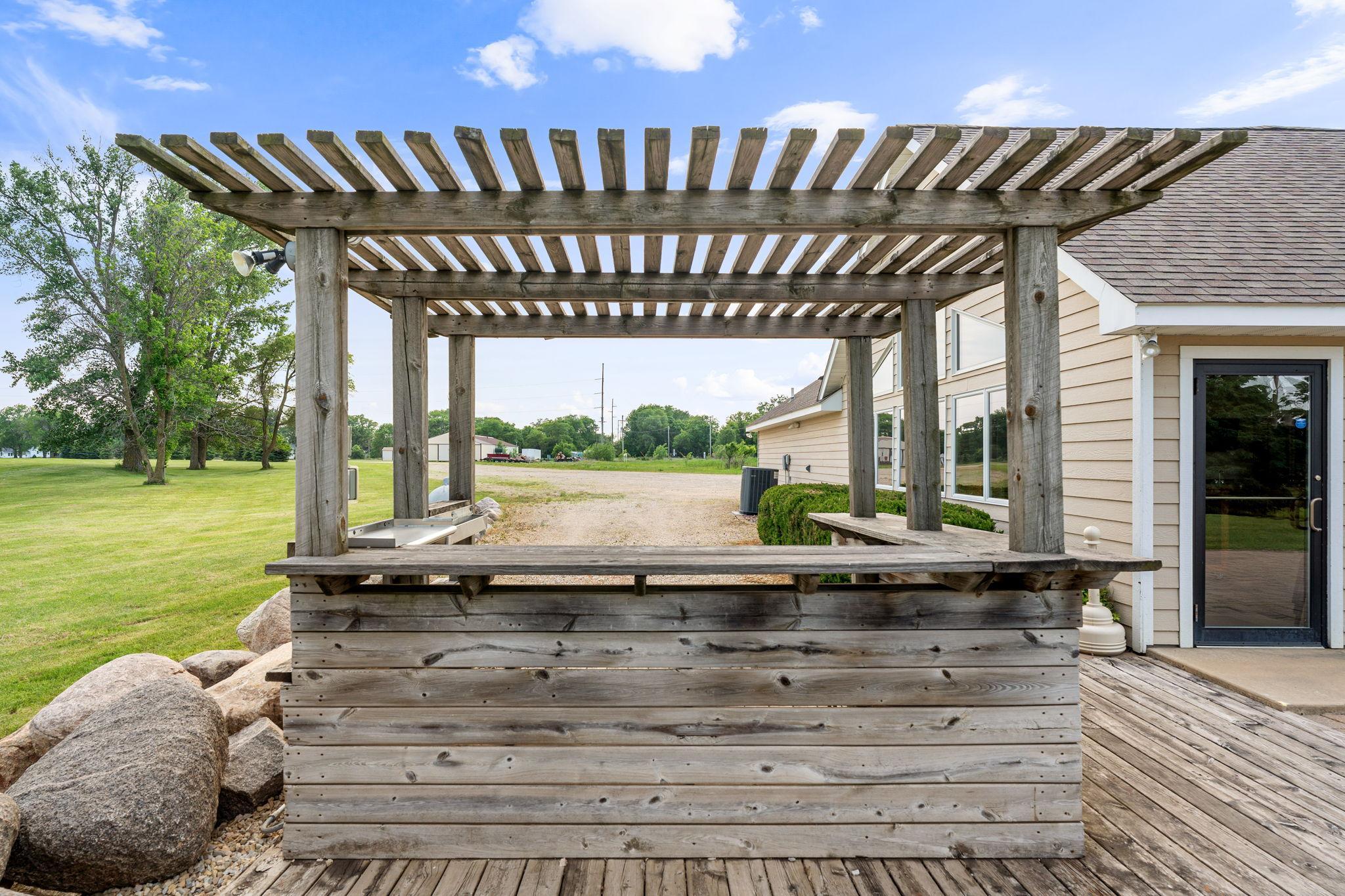 main property photo 10
