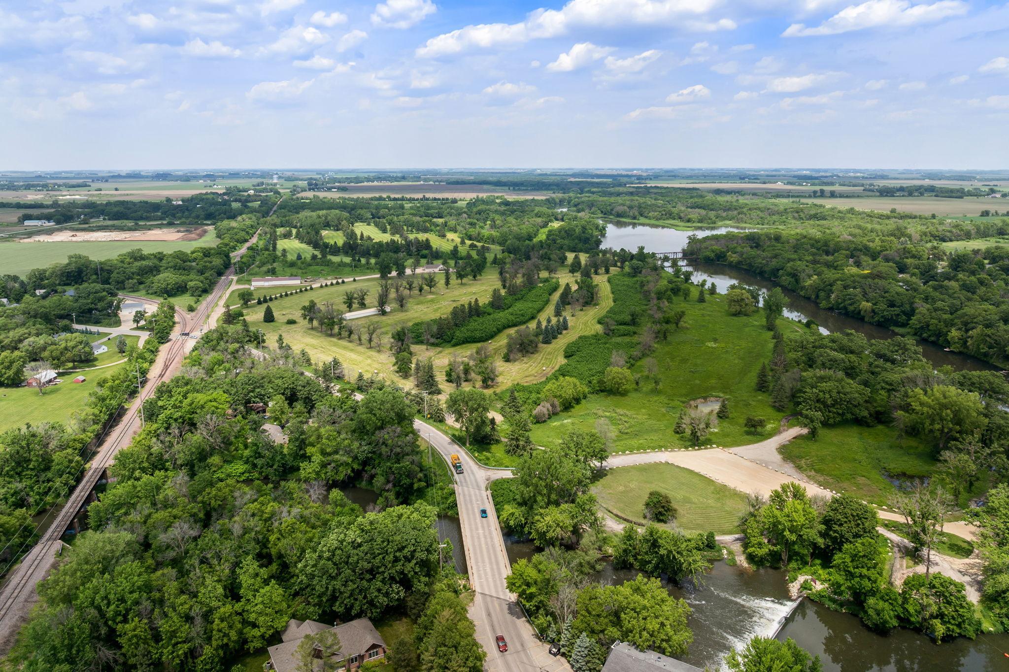 main property photo 44