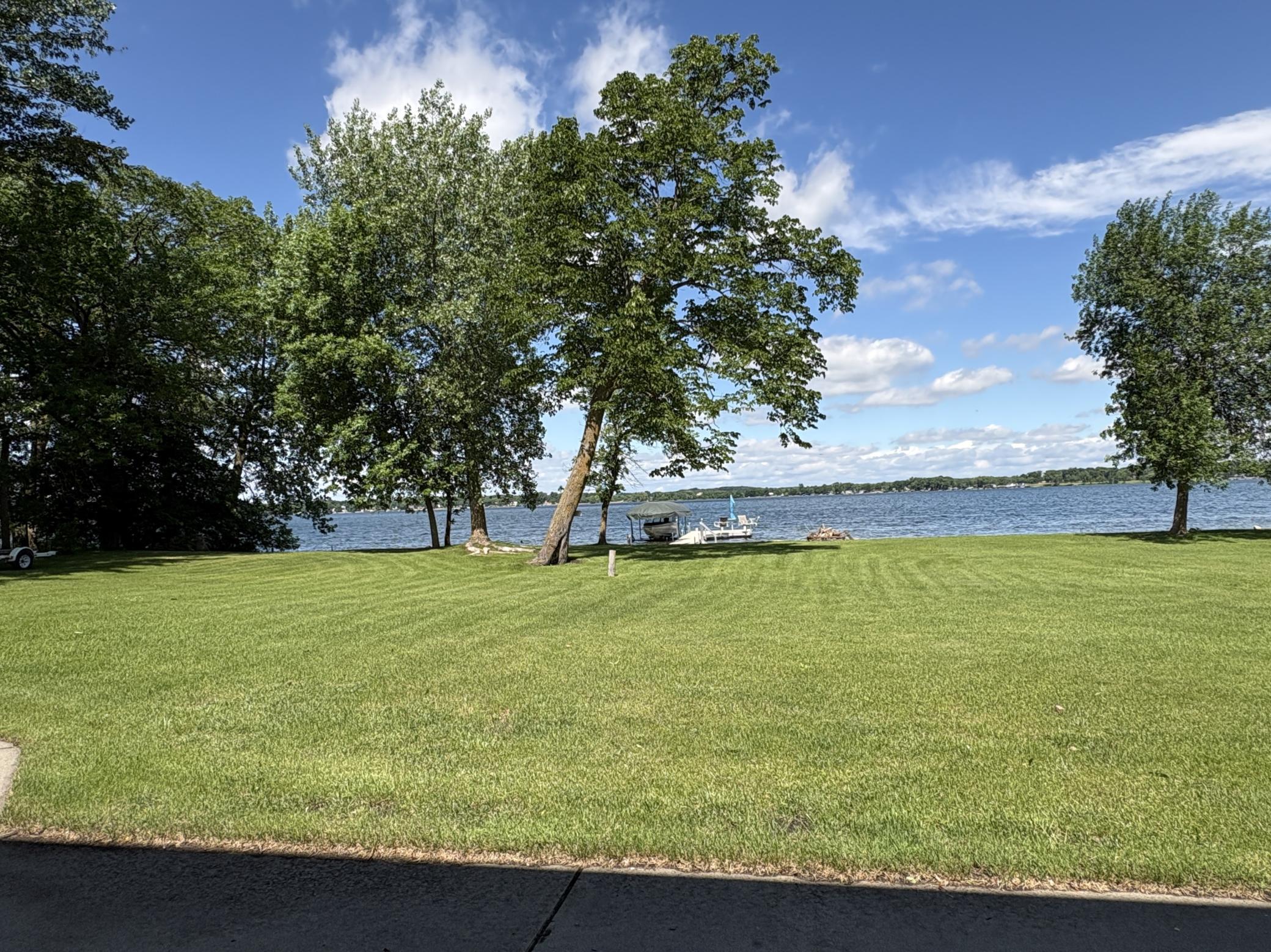 main property photo 19