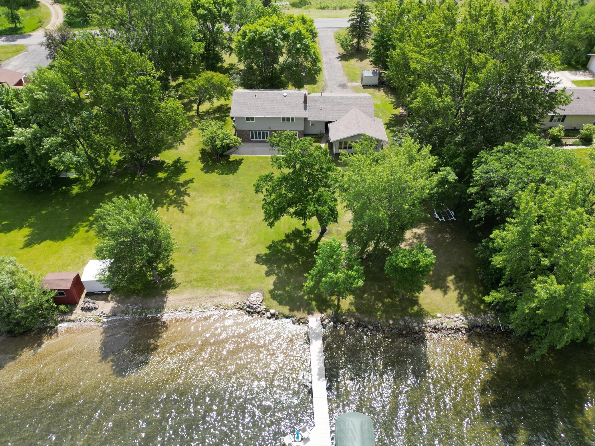 main property photo 7