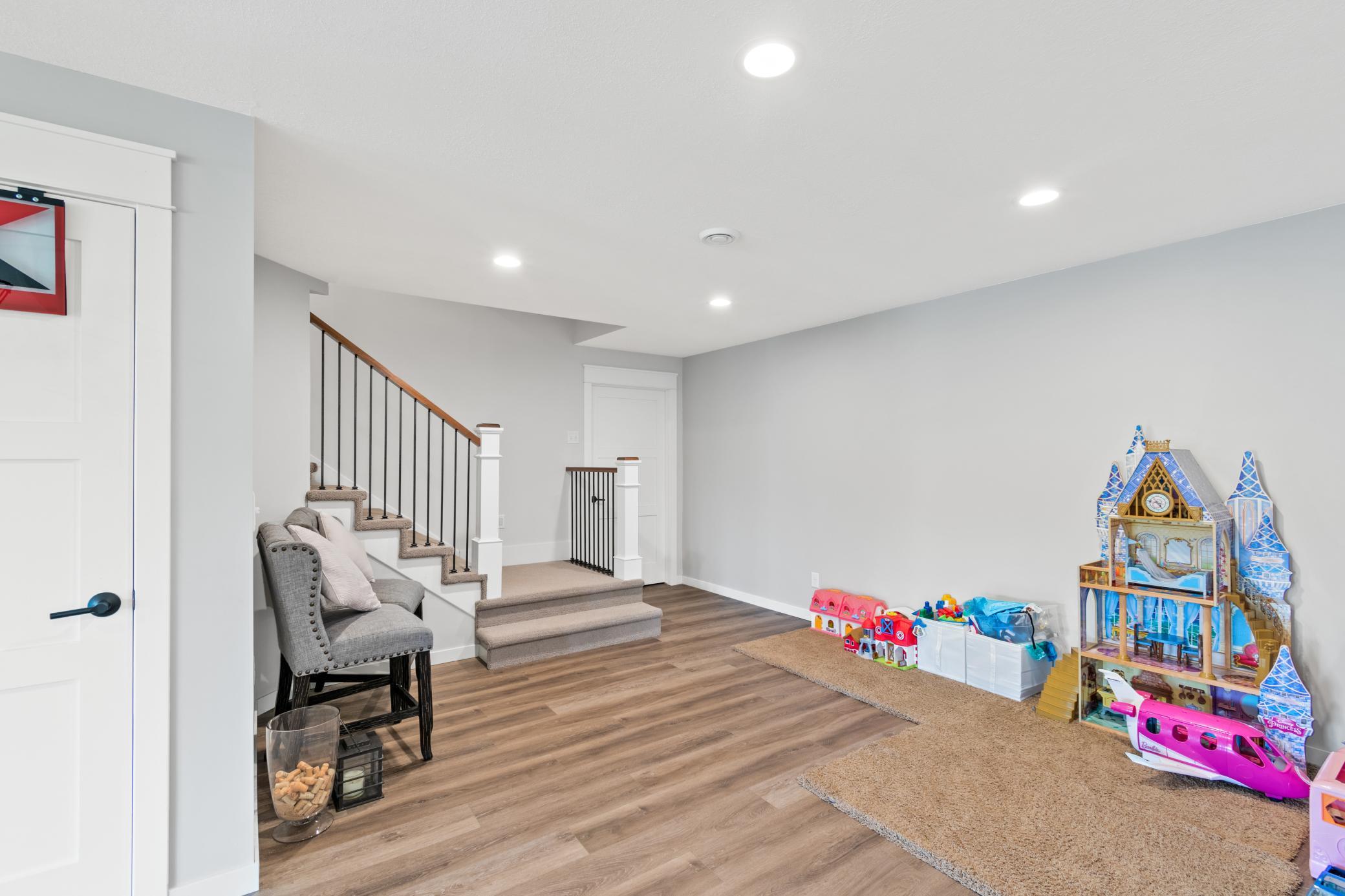 main property photo 64