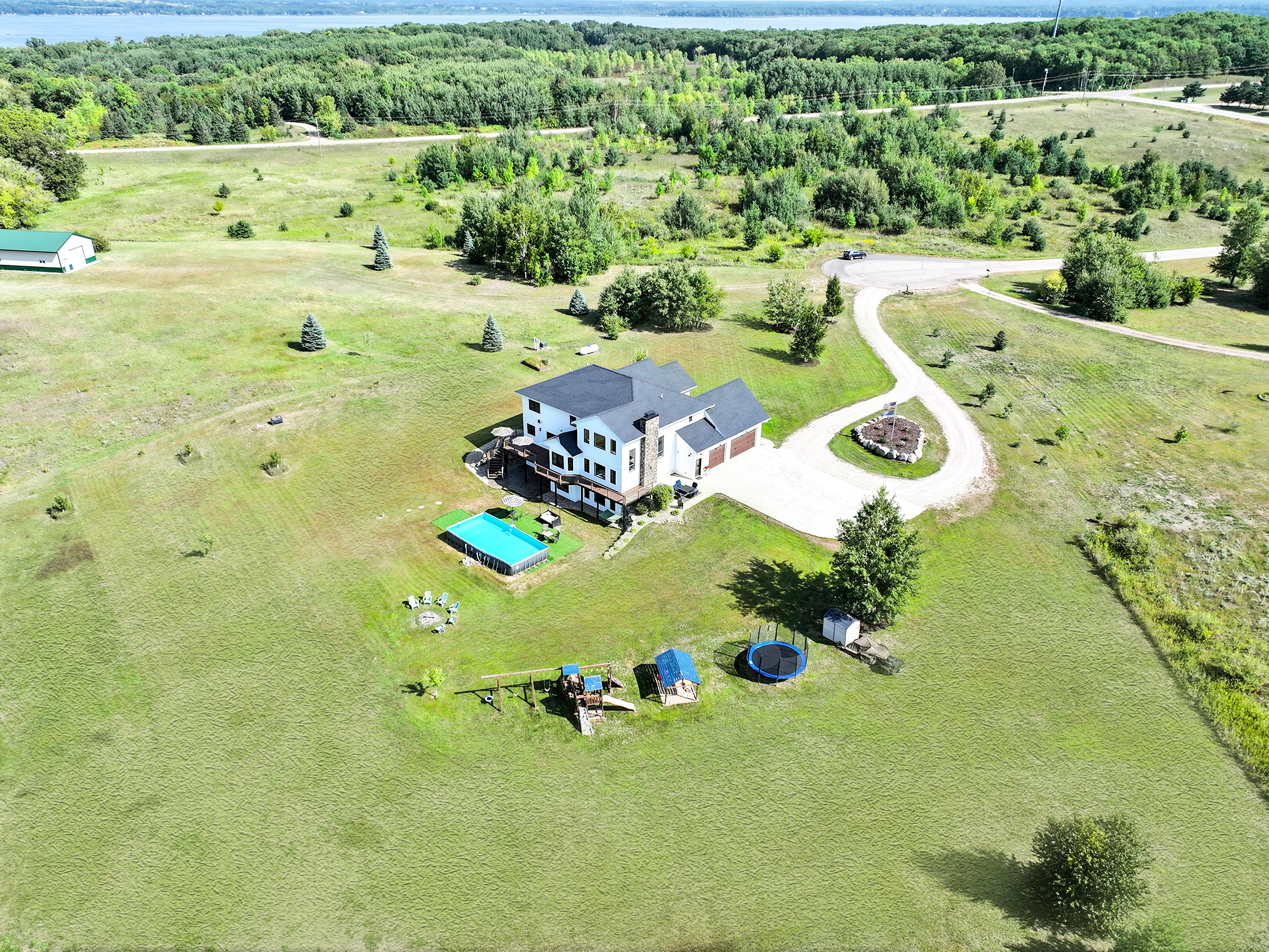 main property photo 80