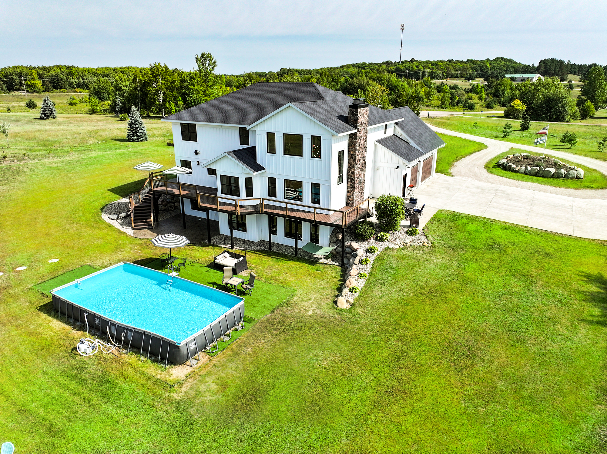 main property photo 83