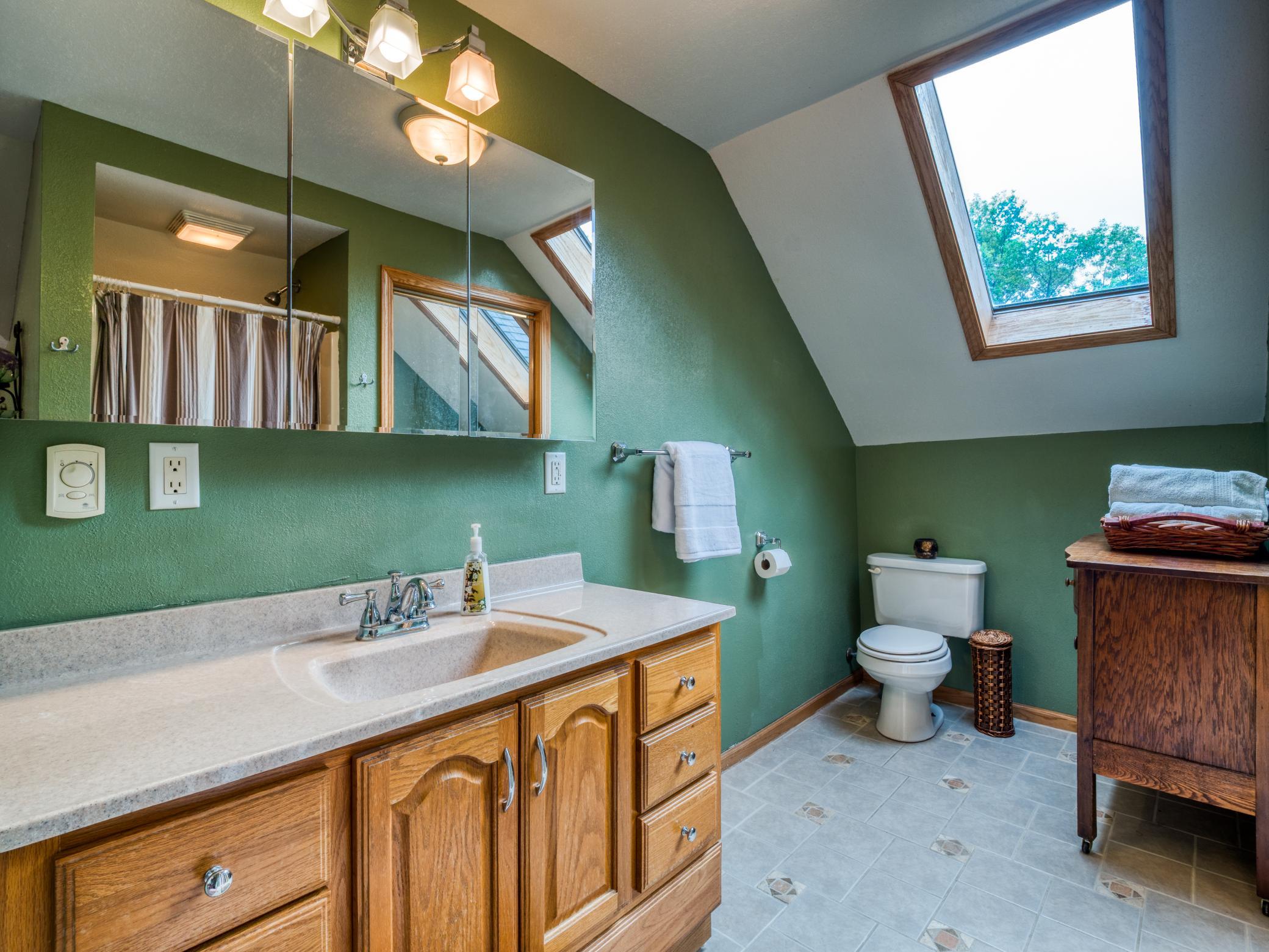 main property photo 41
