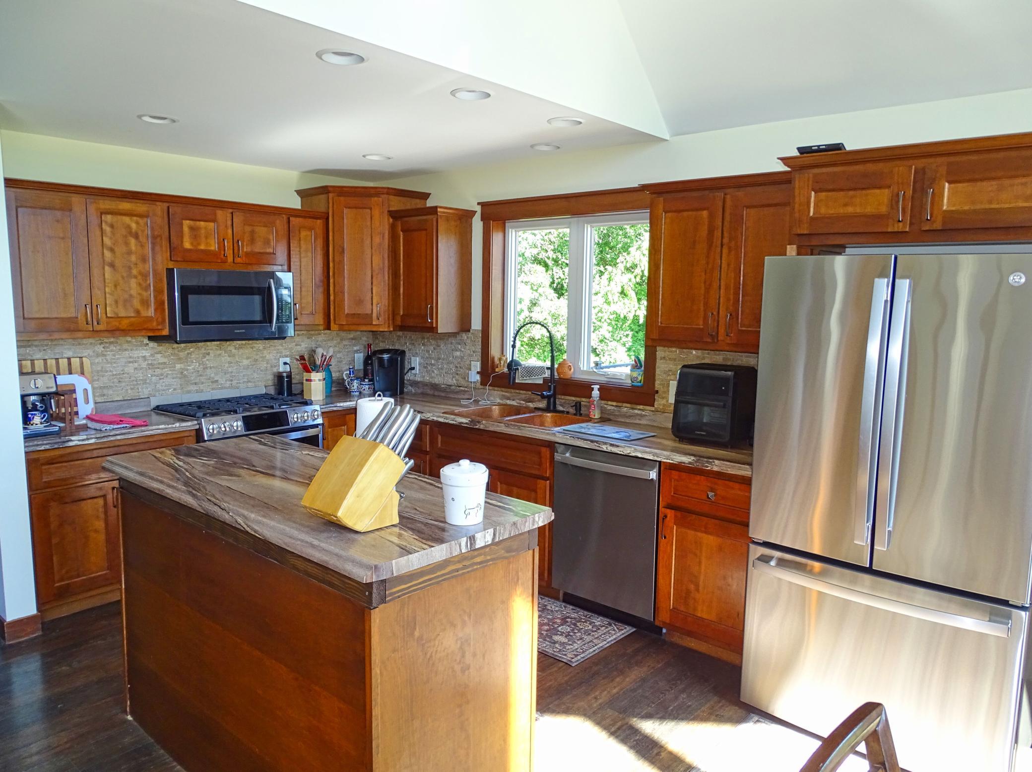 main property photo 15