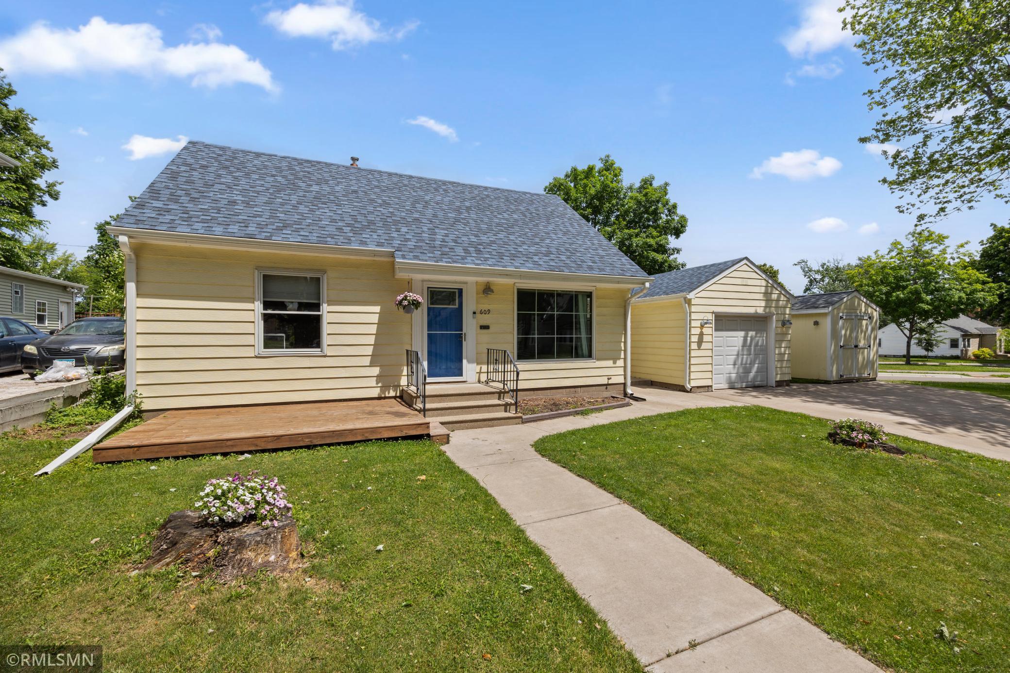 main property photo 18