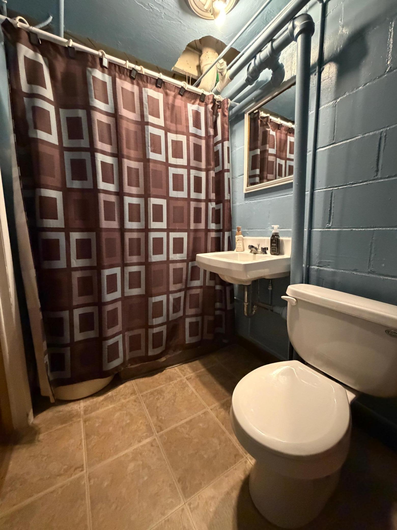 main property photo 16