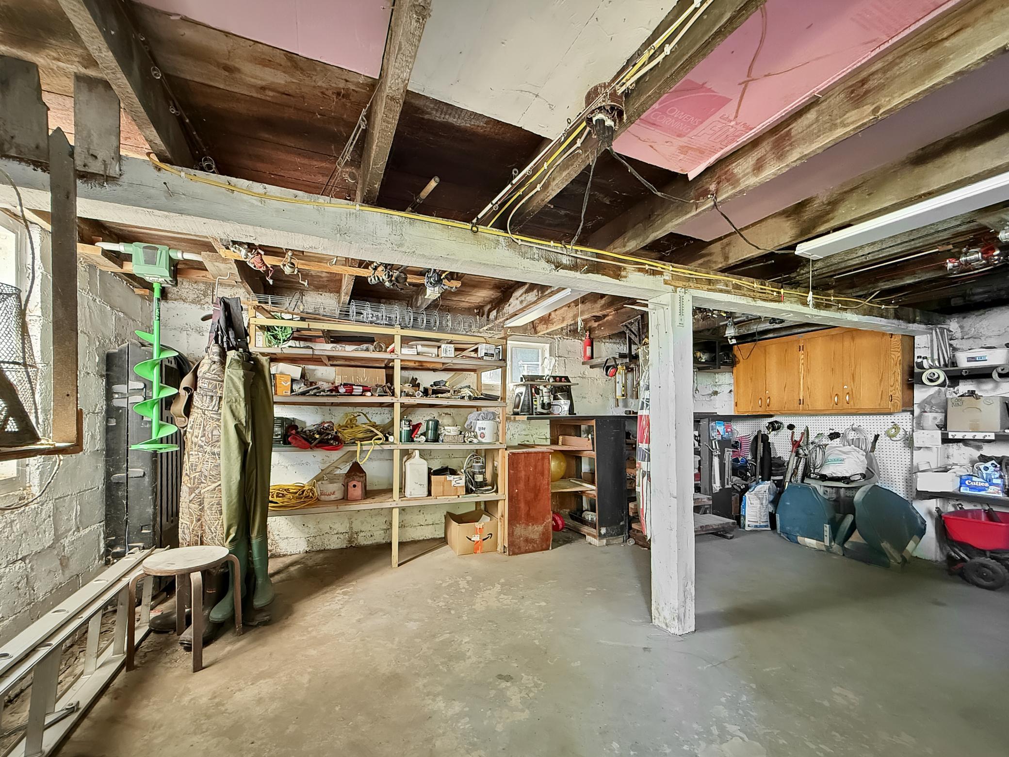 main property photo 95