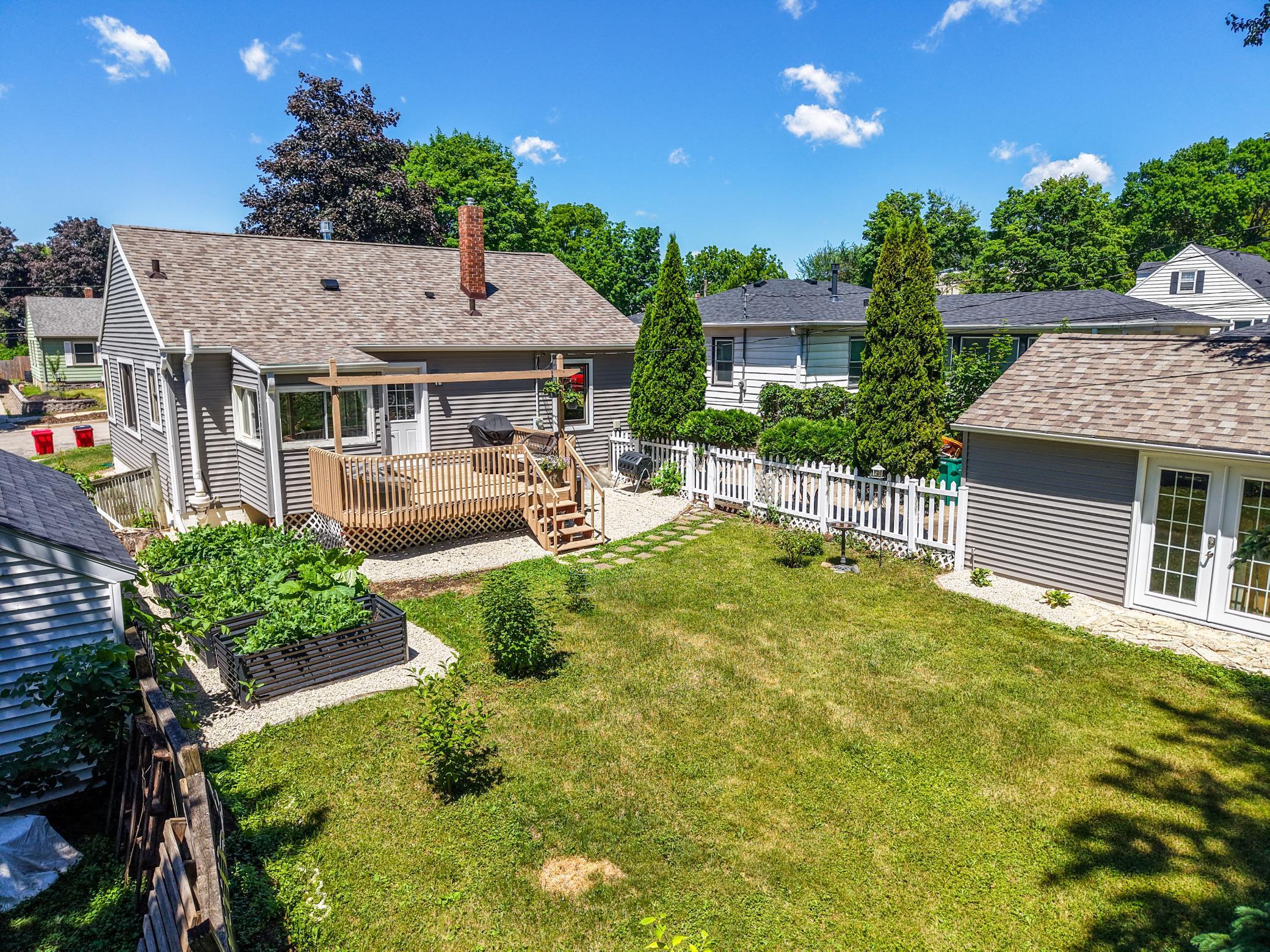 main property photo 52