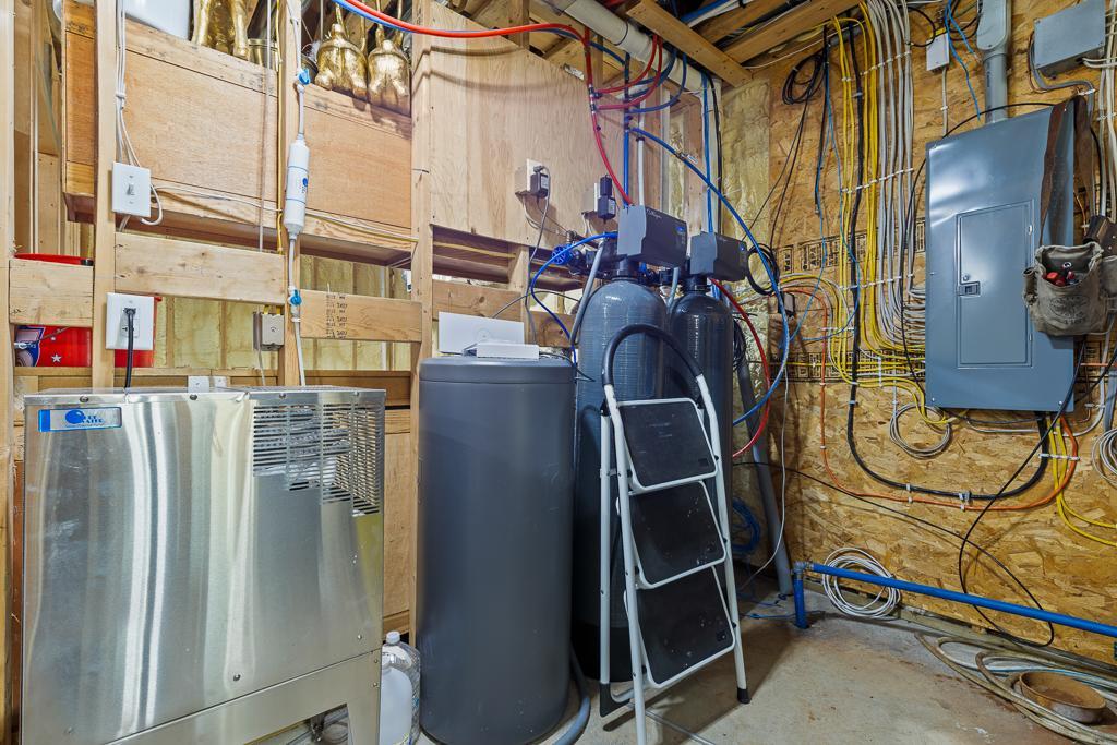 main property photo 58
