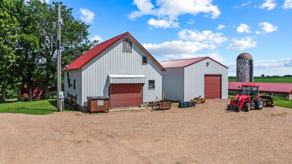 main property photo 64