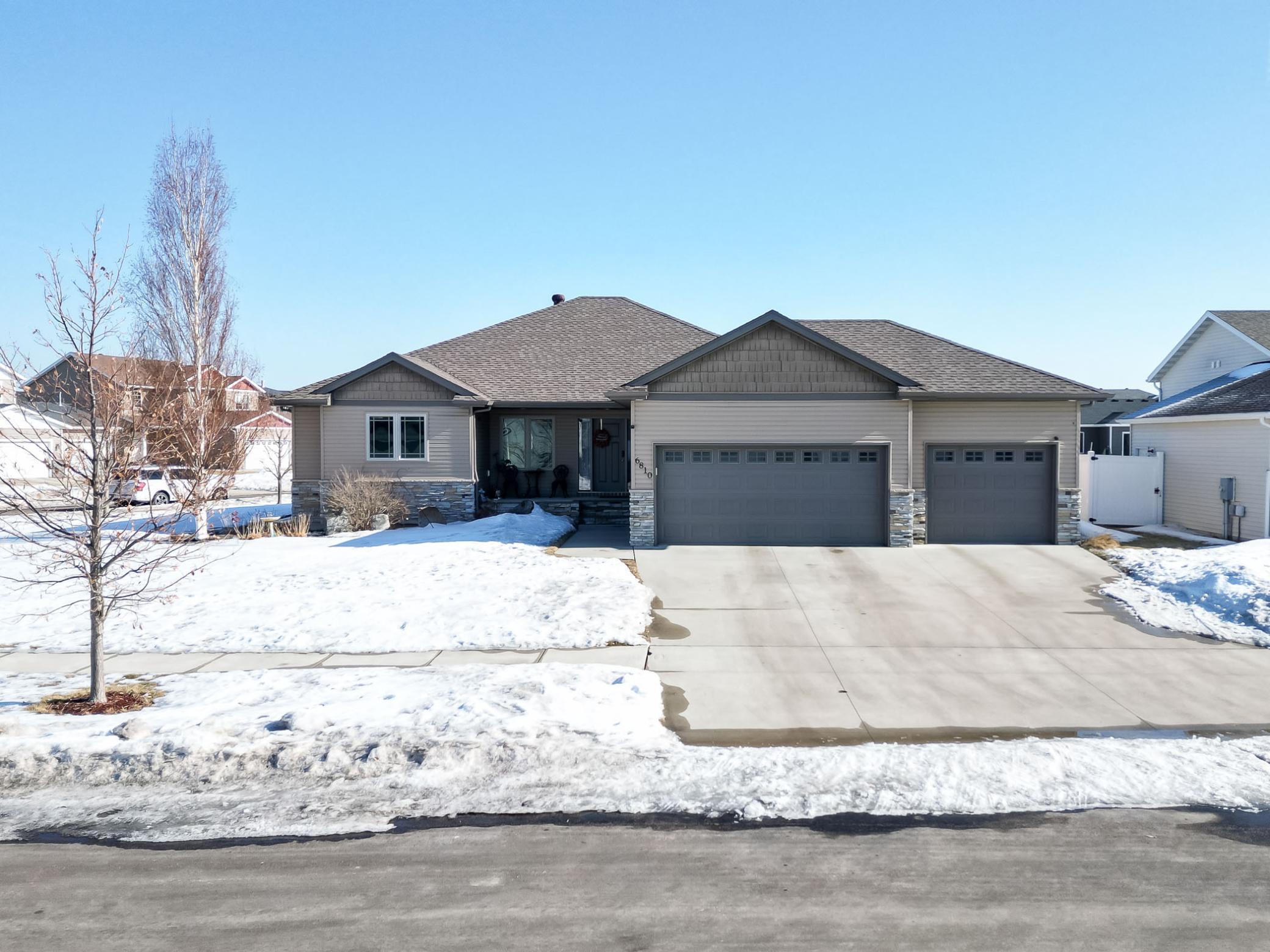 main property photo 64