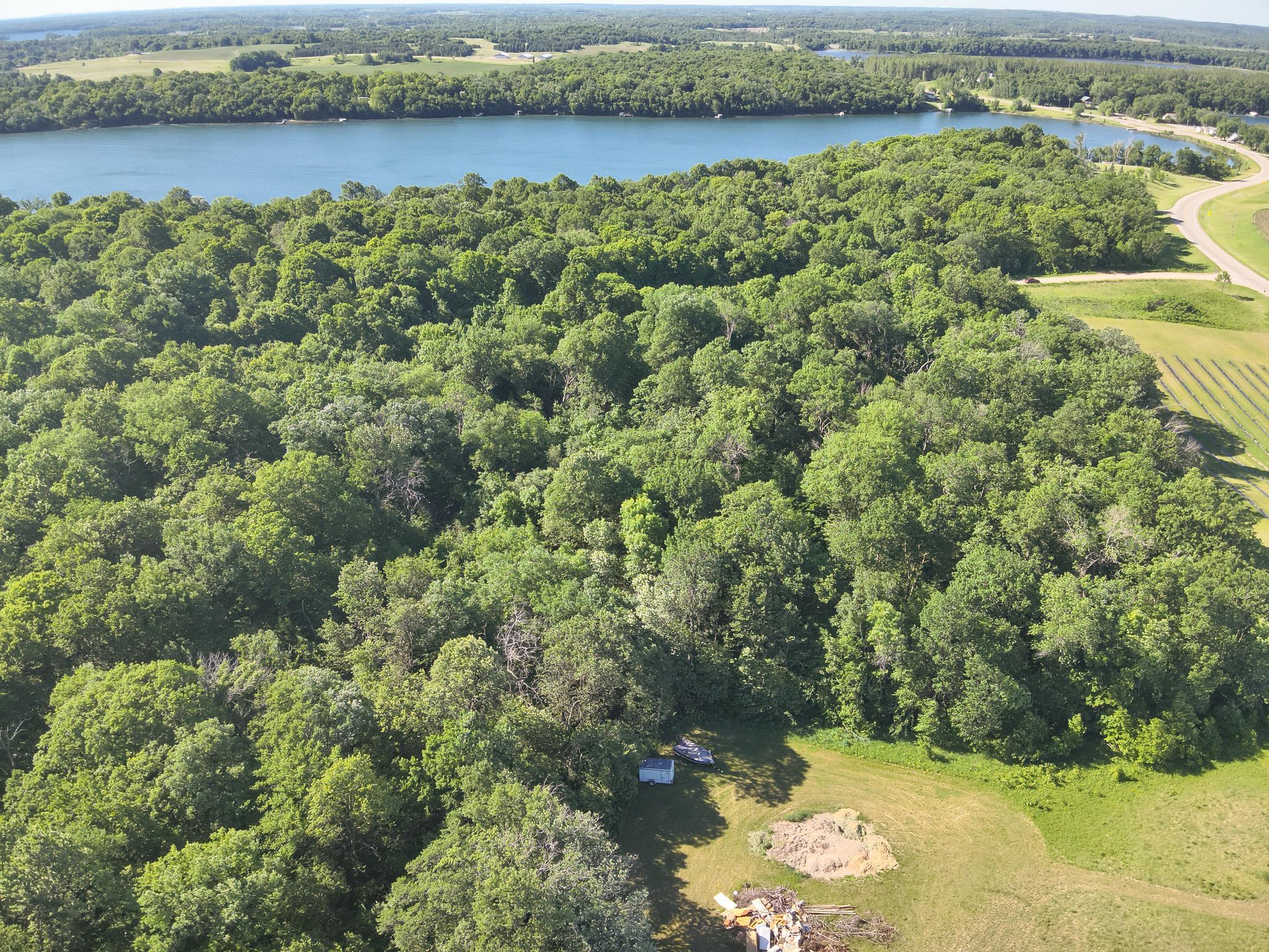 main property photo 22