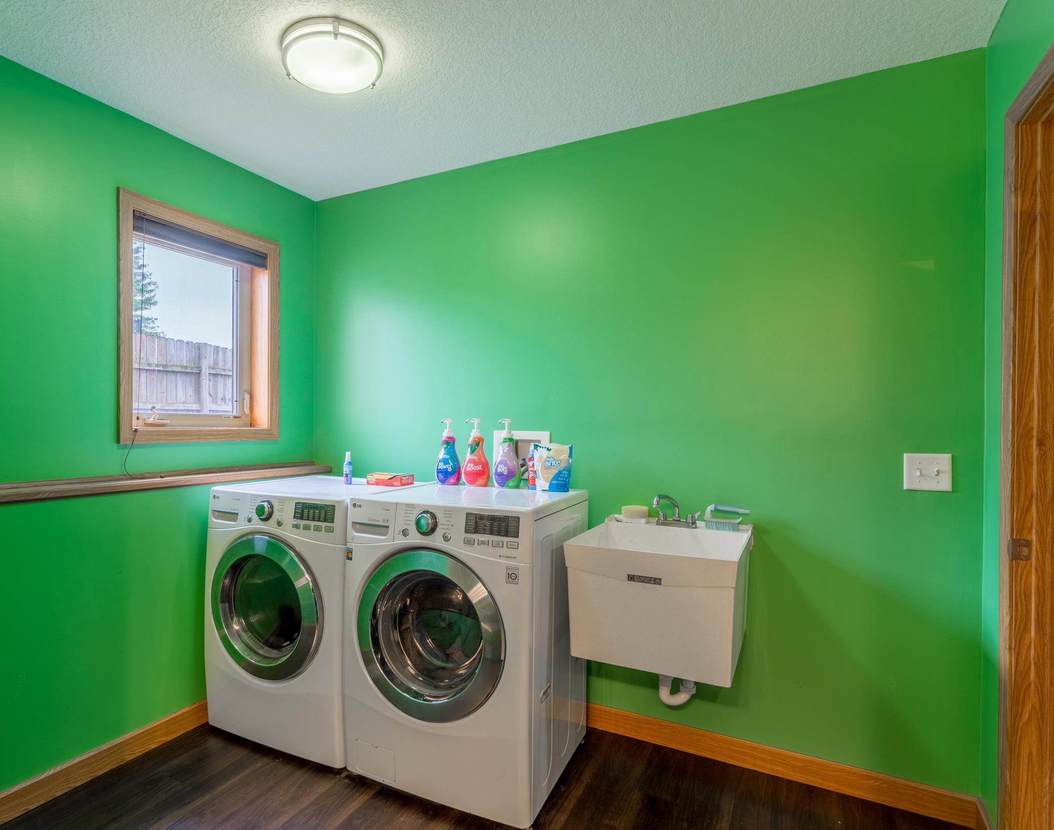main property photo 51