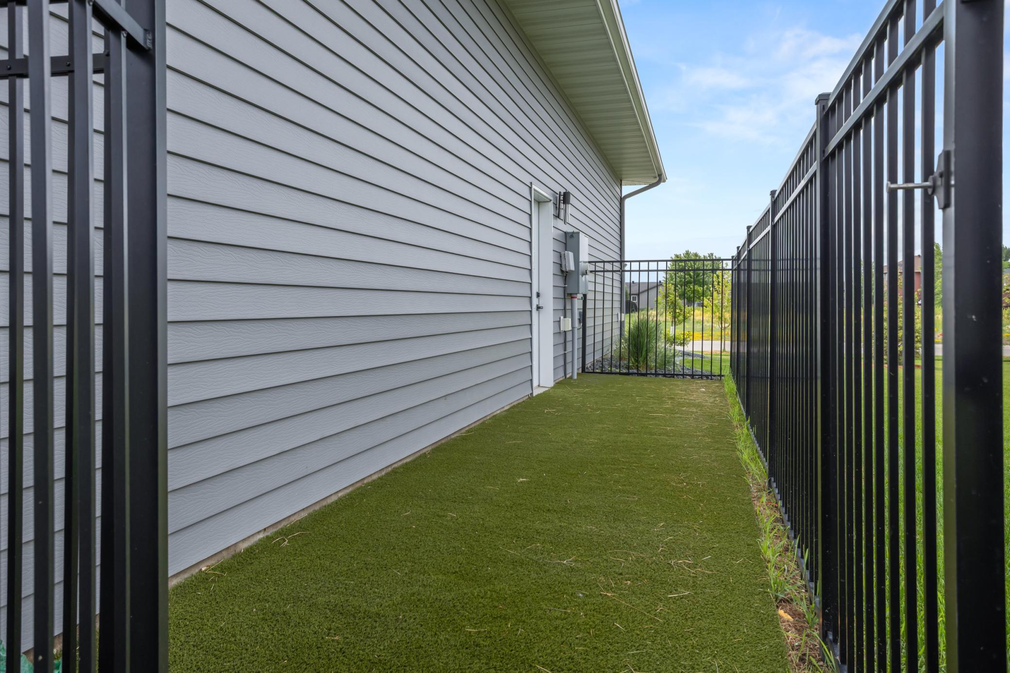 main property photo 70