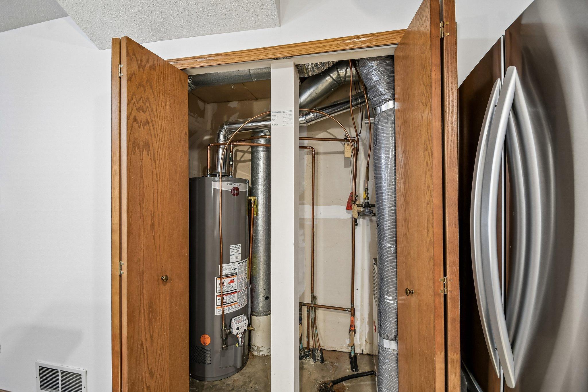 main property photo 11
