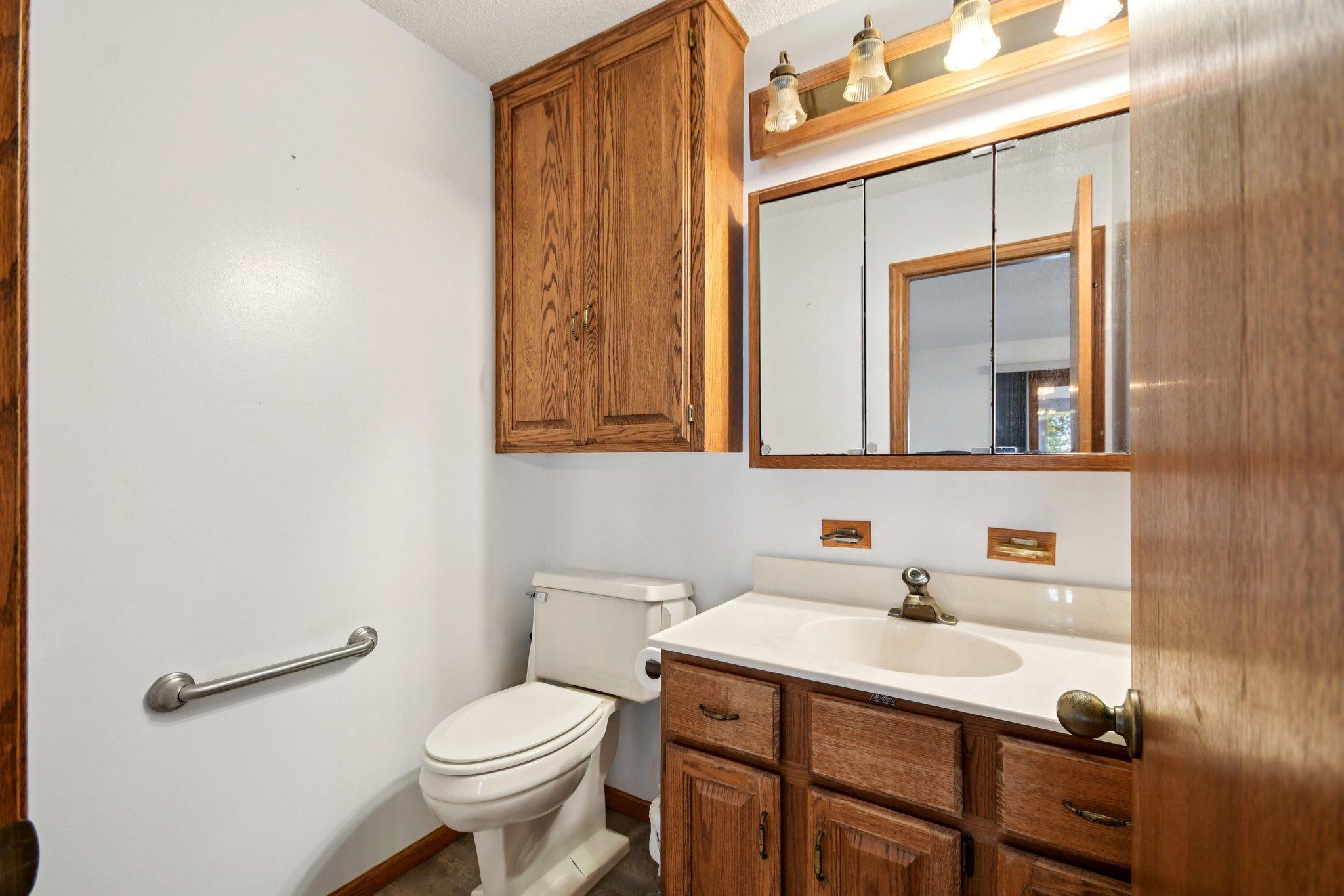 main property photo 18