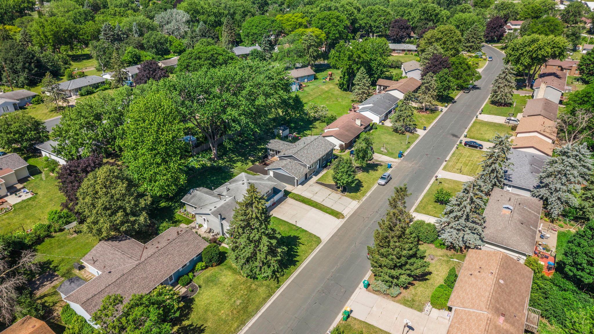 main property photo 36