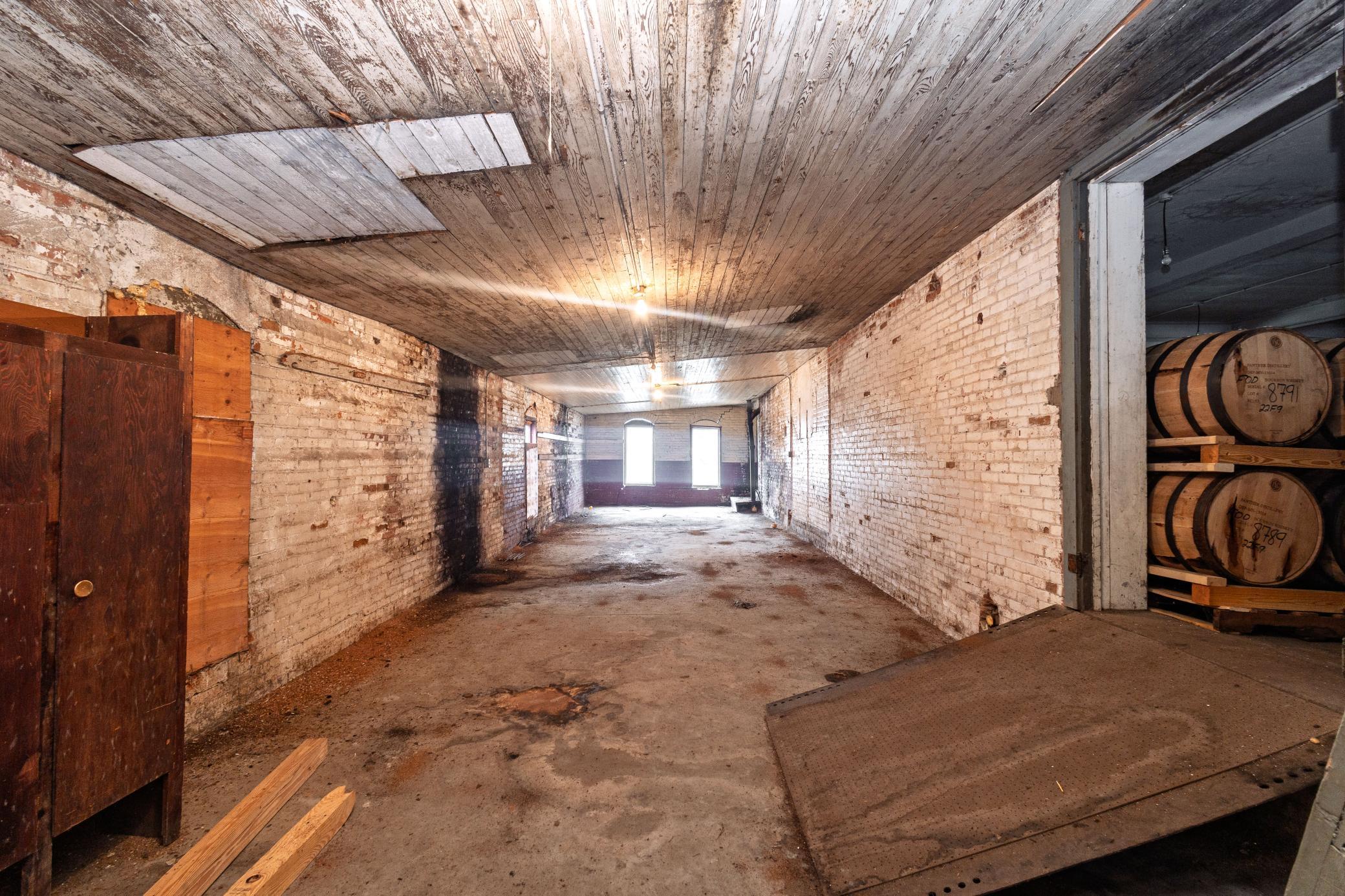 main property photo 46