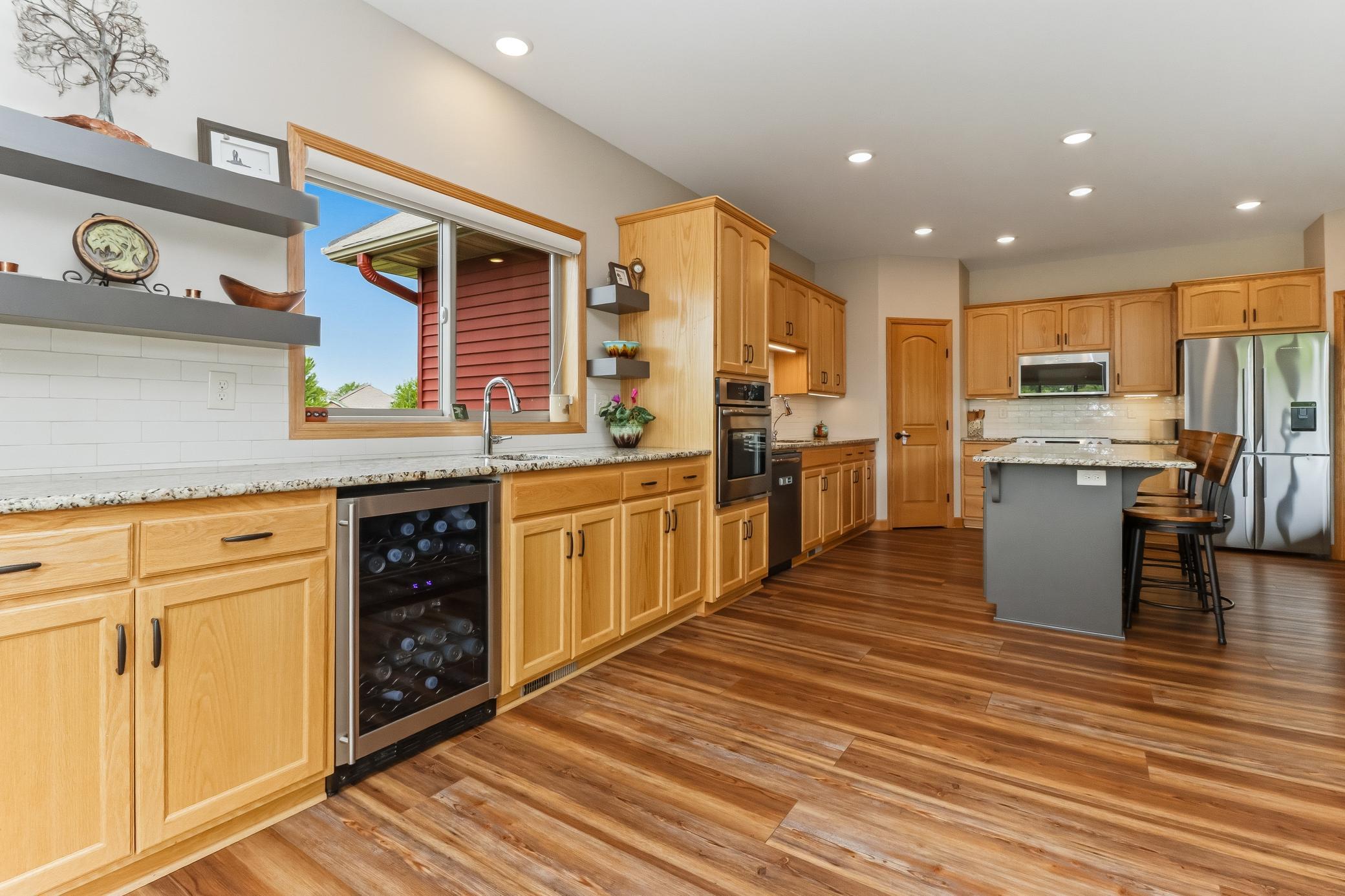 main property photo 17
