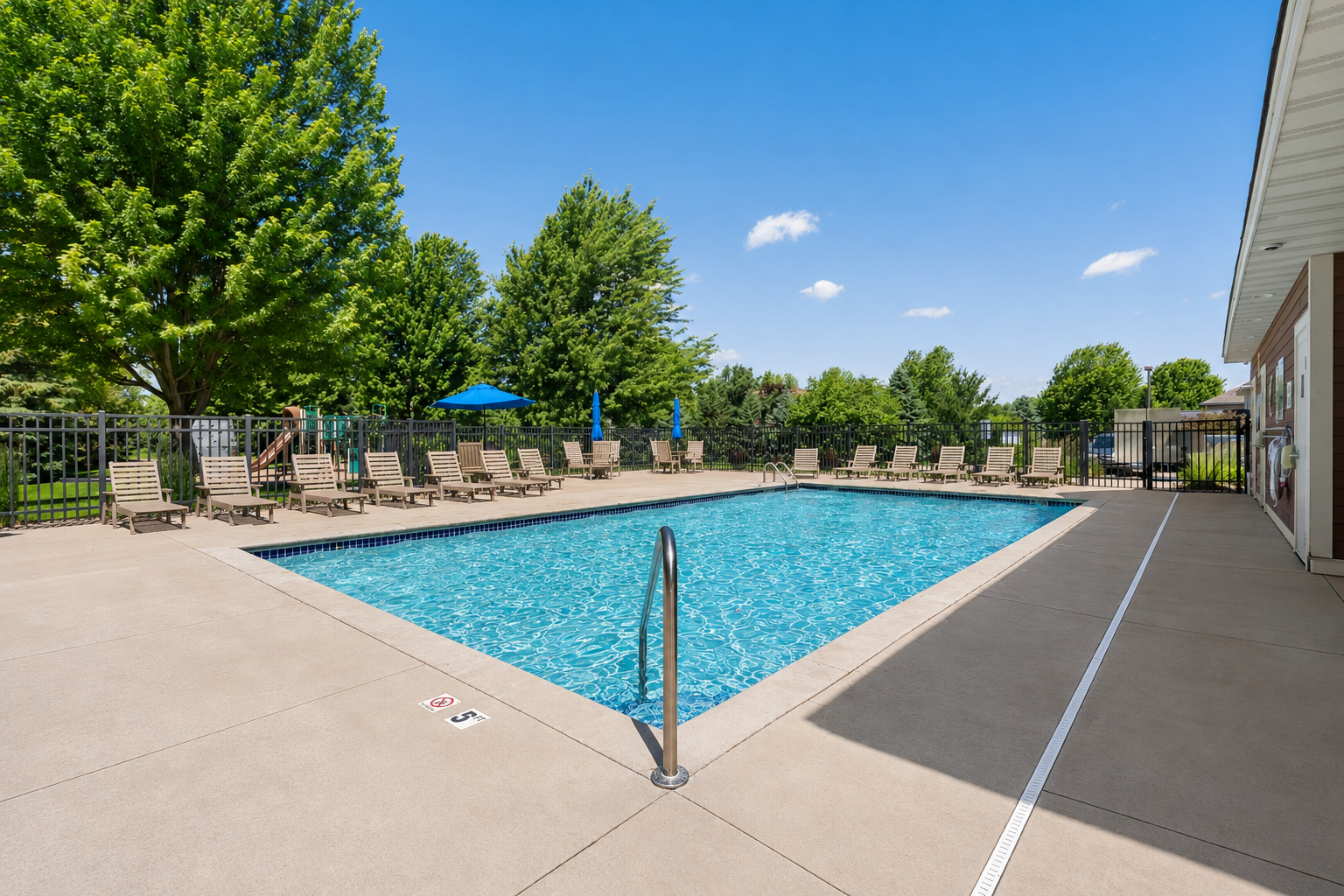 main property photo 42