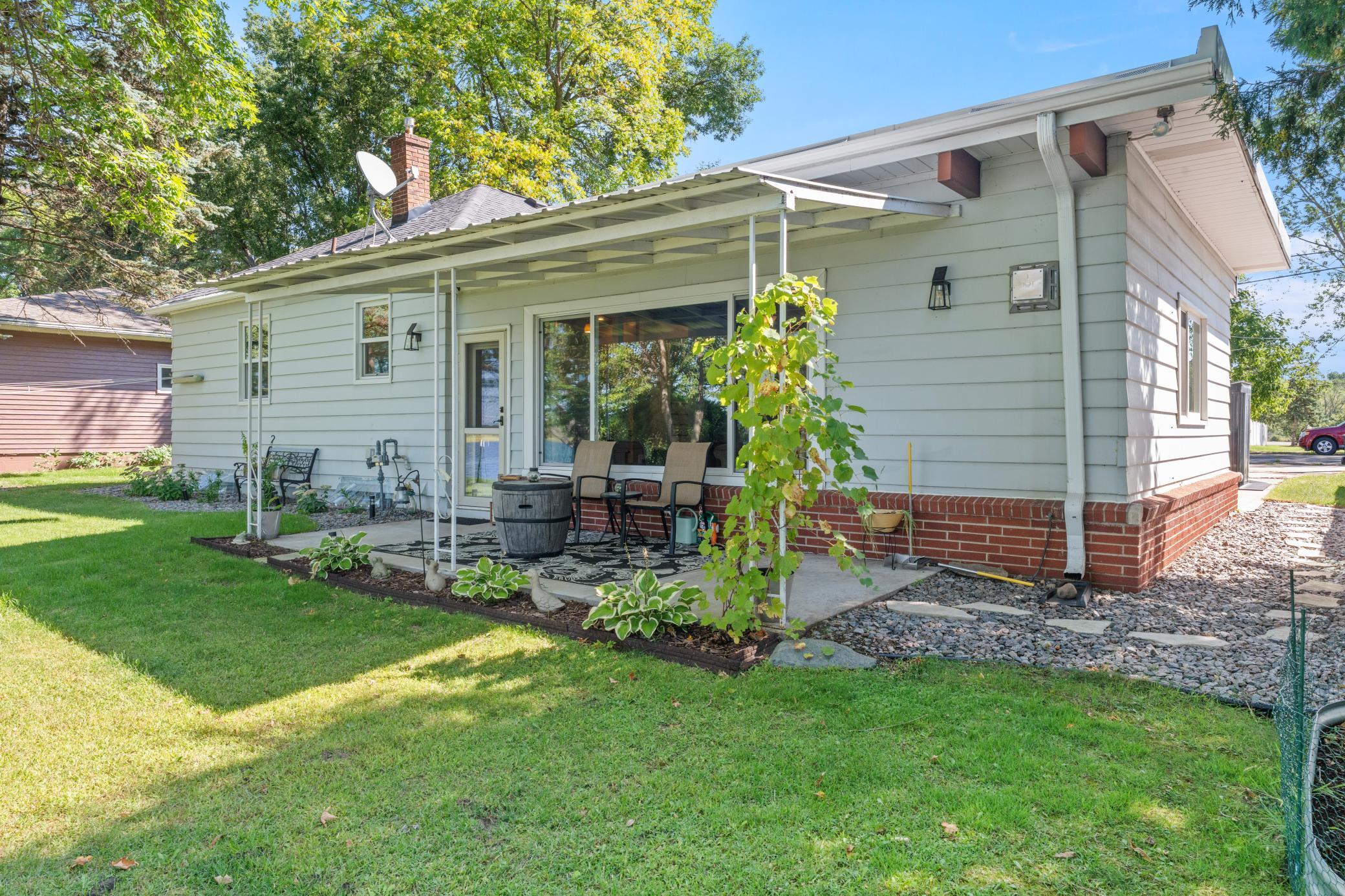 main property photo 45