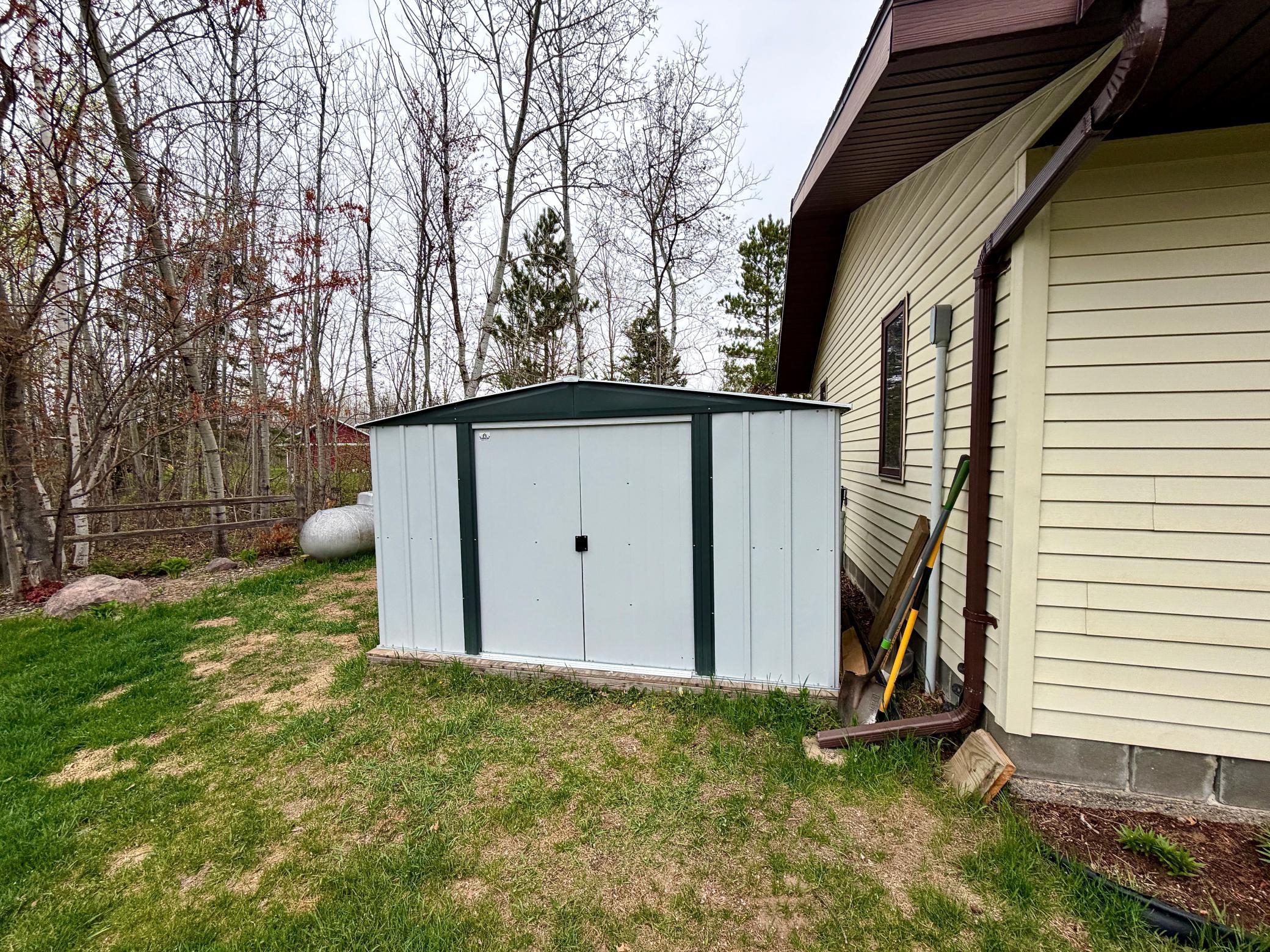 main property photo 21