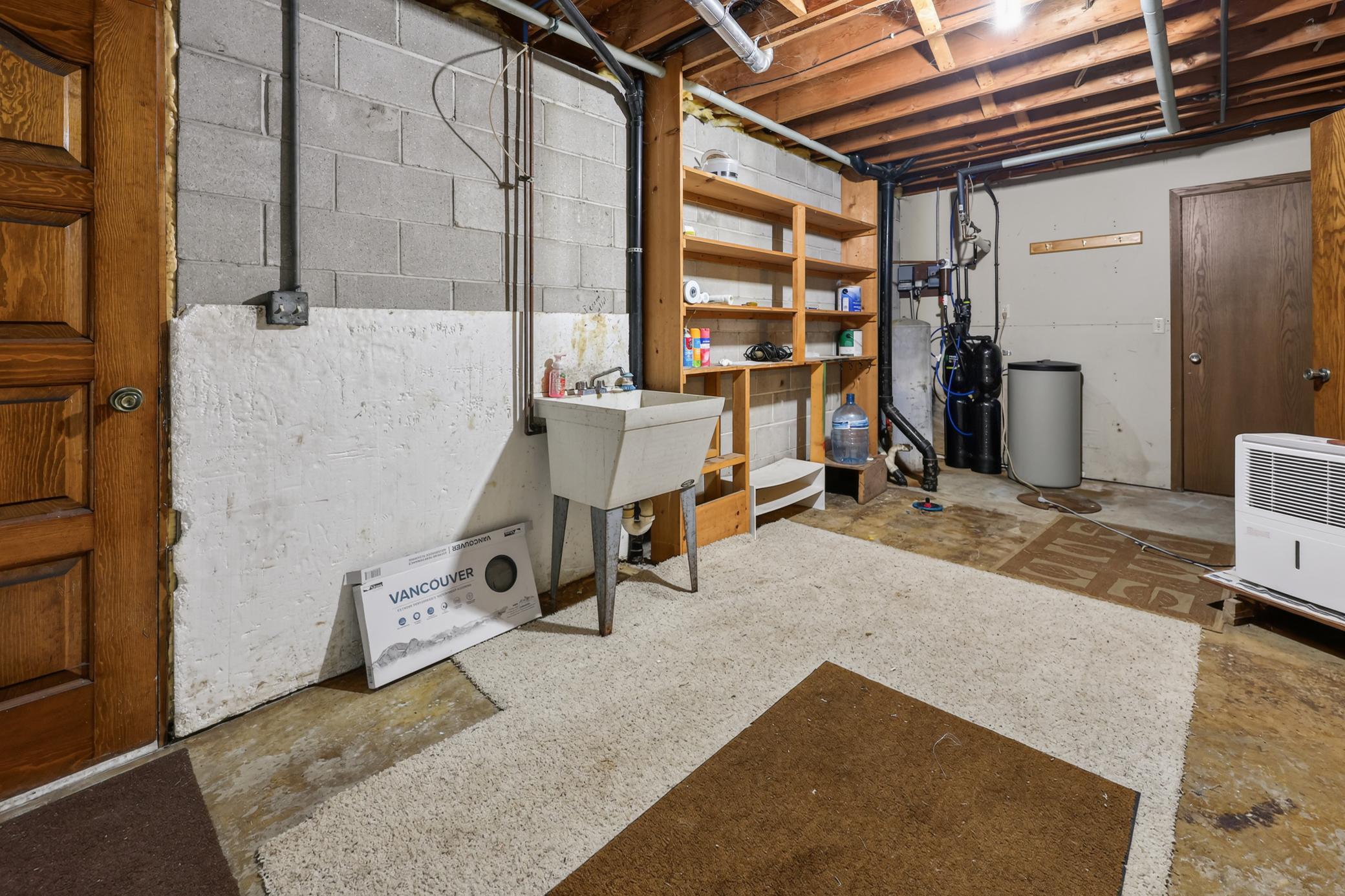 main property photo 75