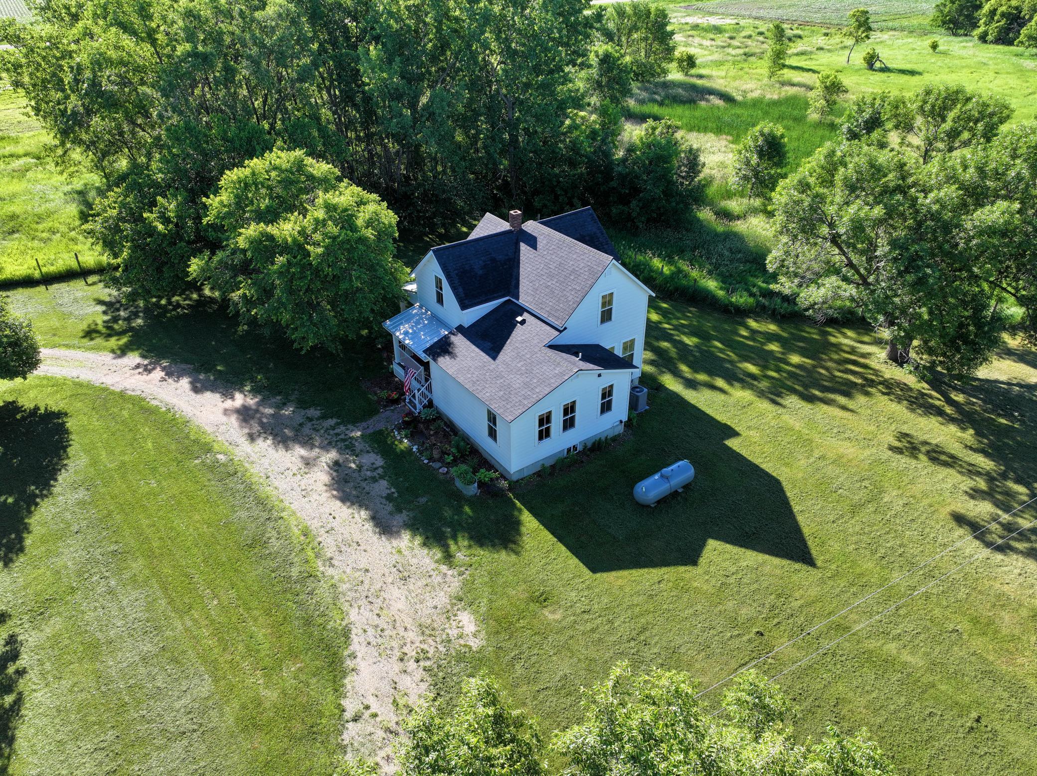 main property photo 37