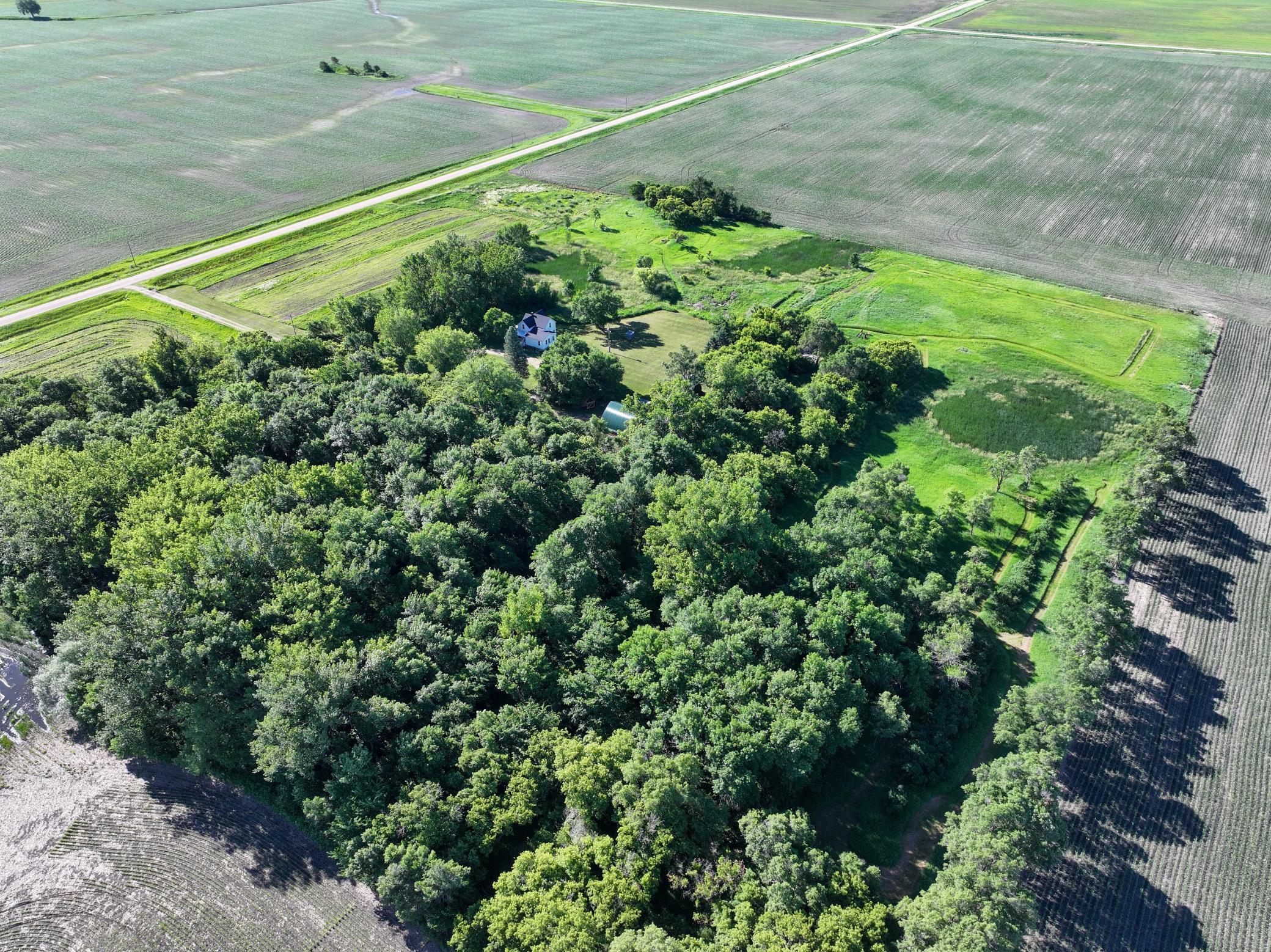 main property photo 45