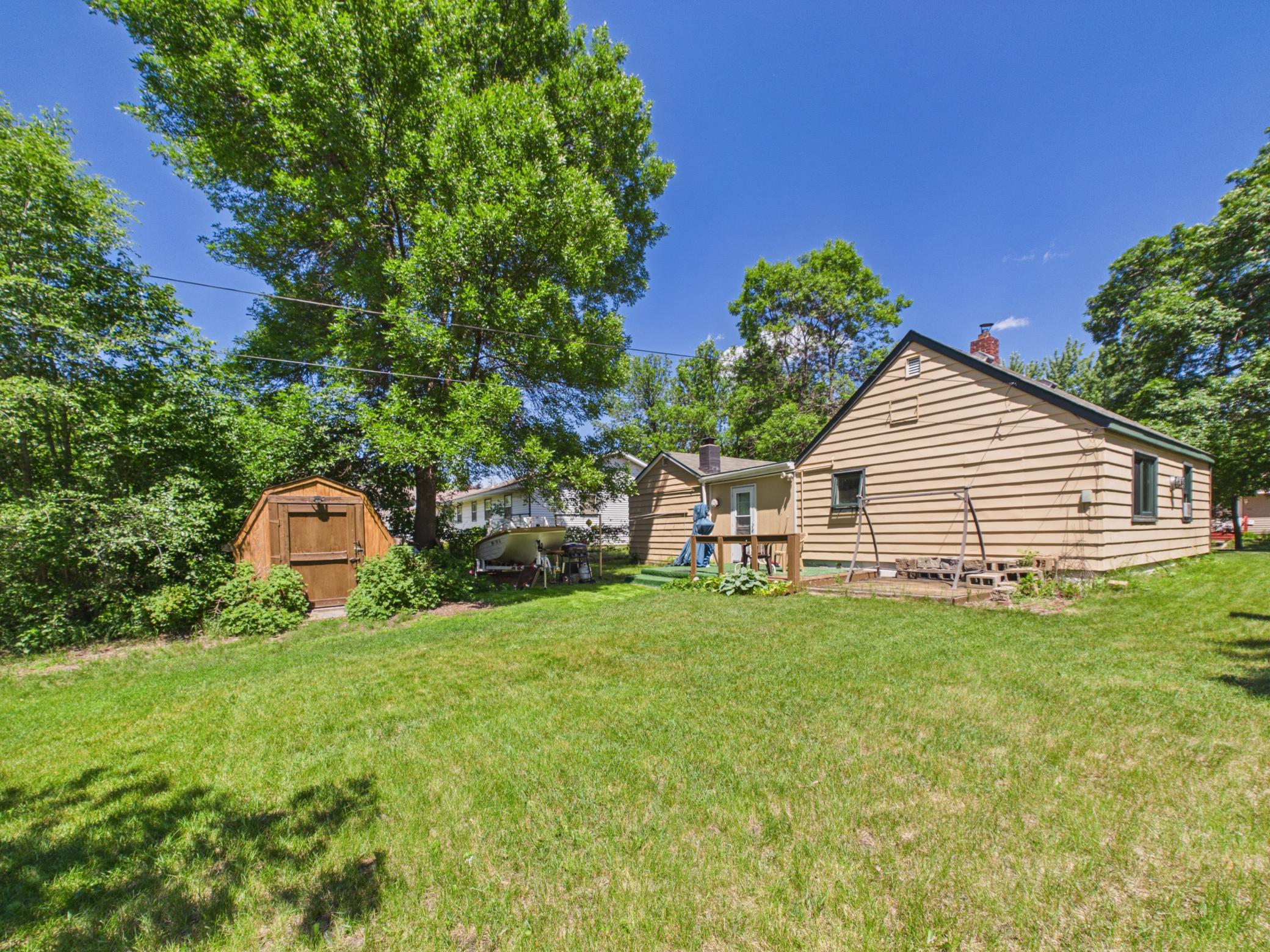 main property photo 5