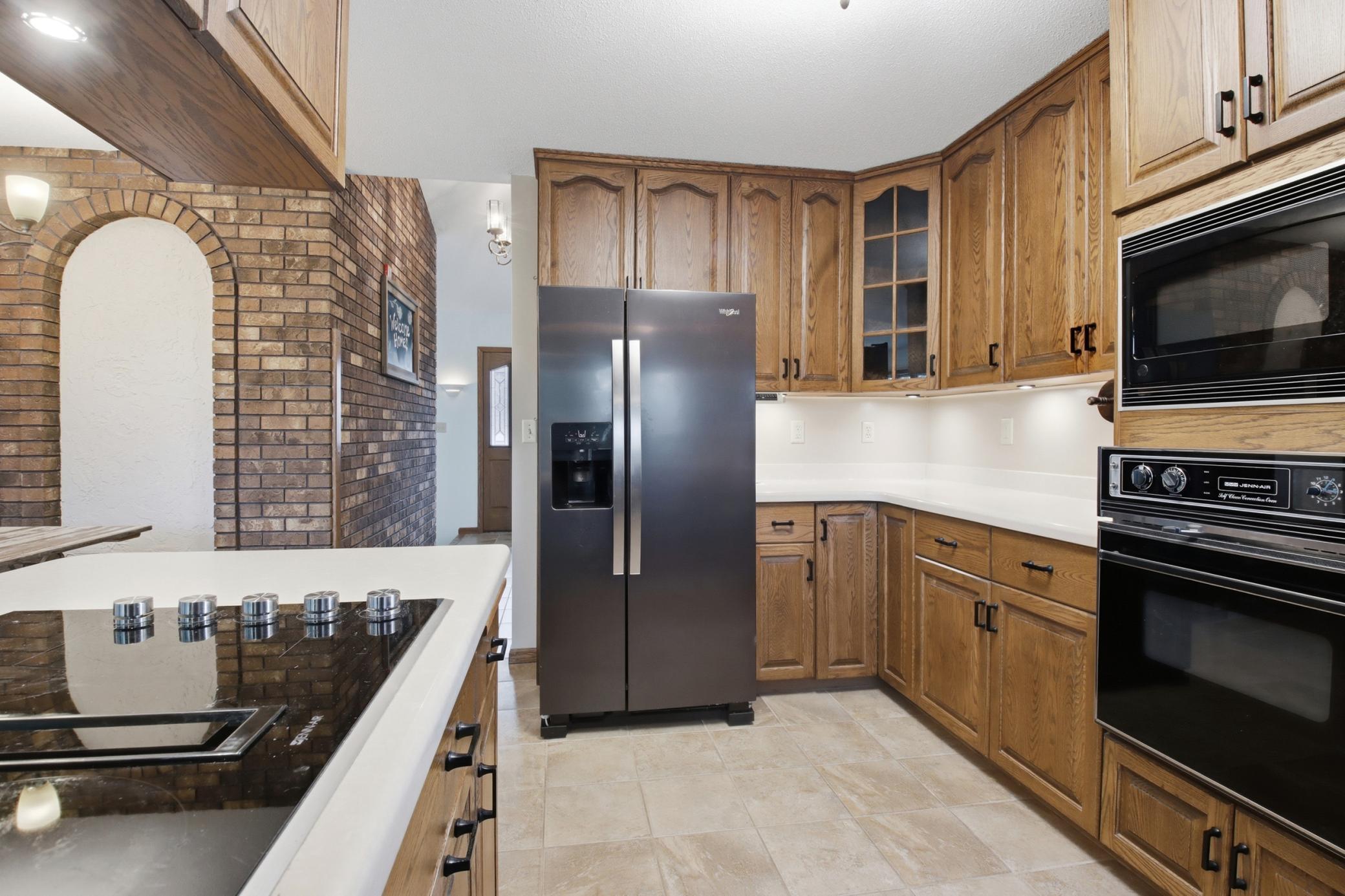 main property photo 9