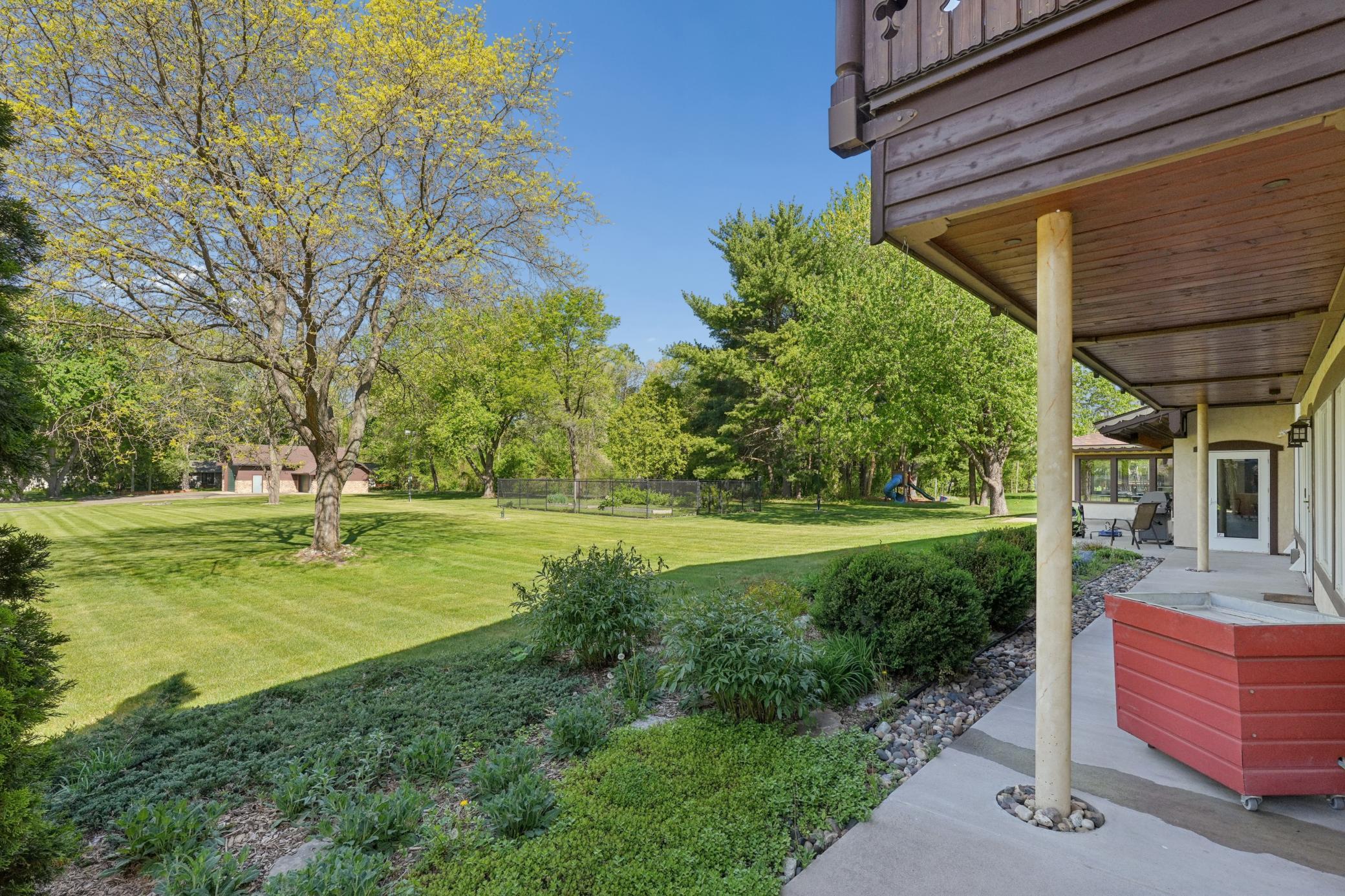 main property photo 94