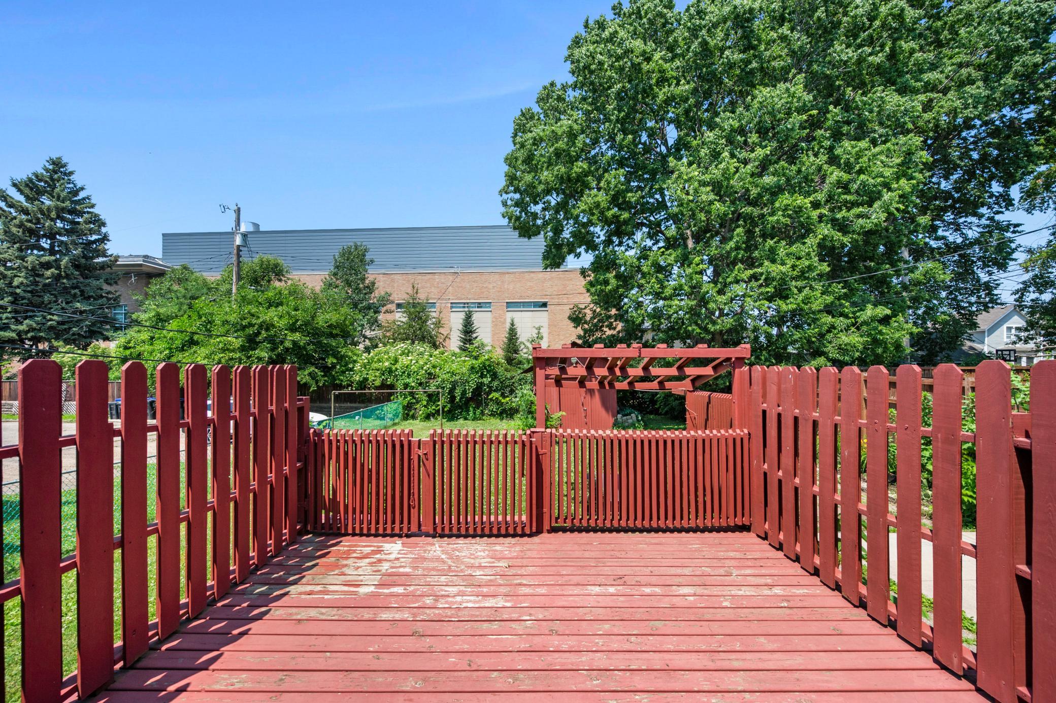 main property photo 39