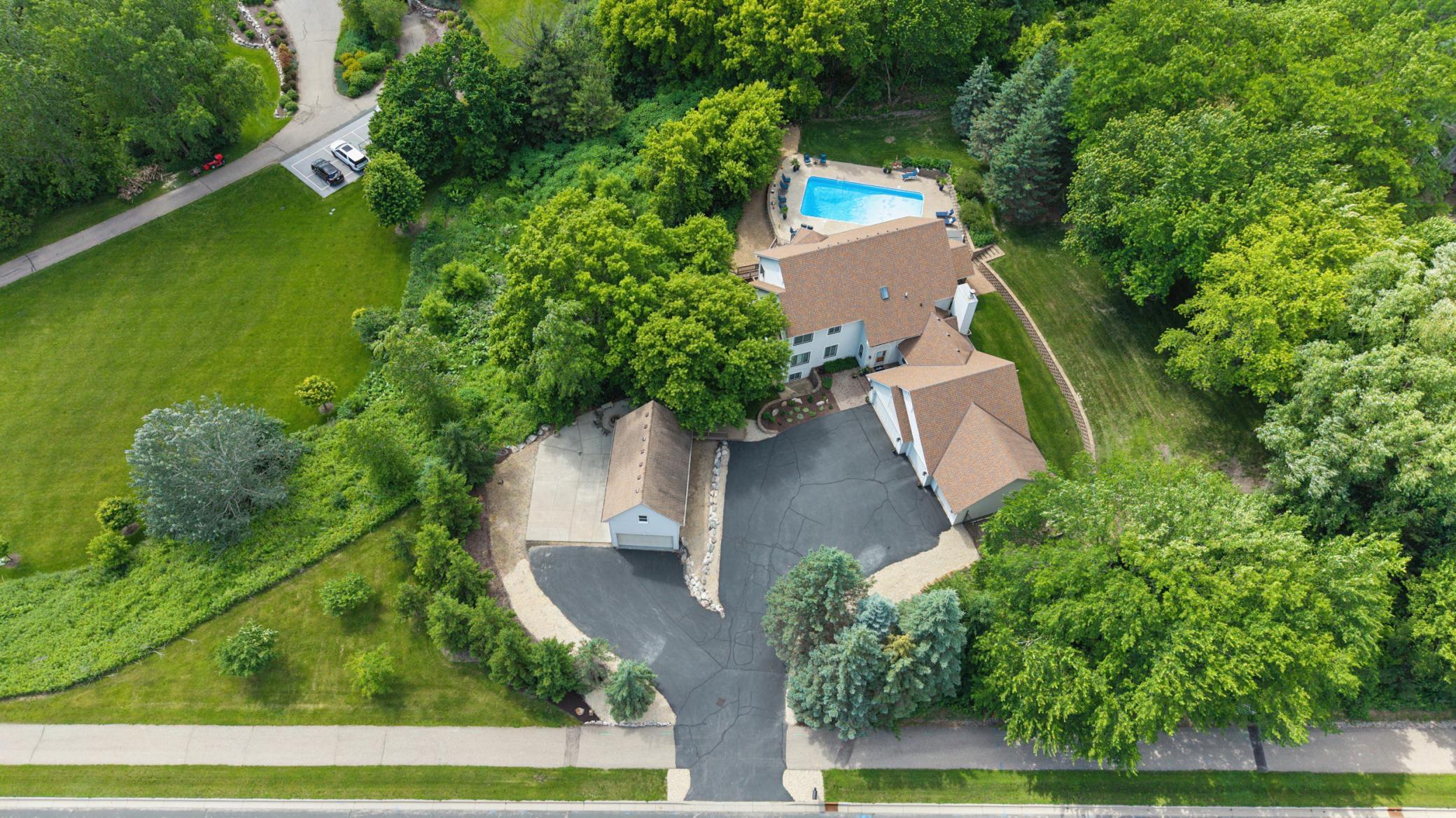 main property photo 31
