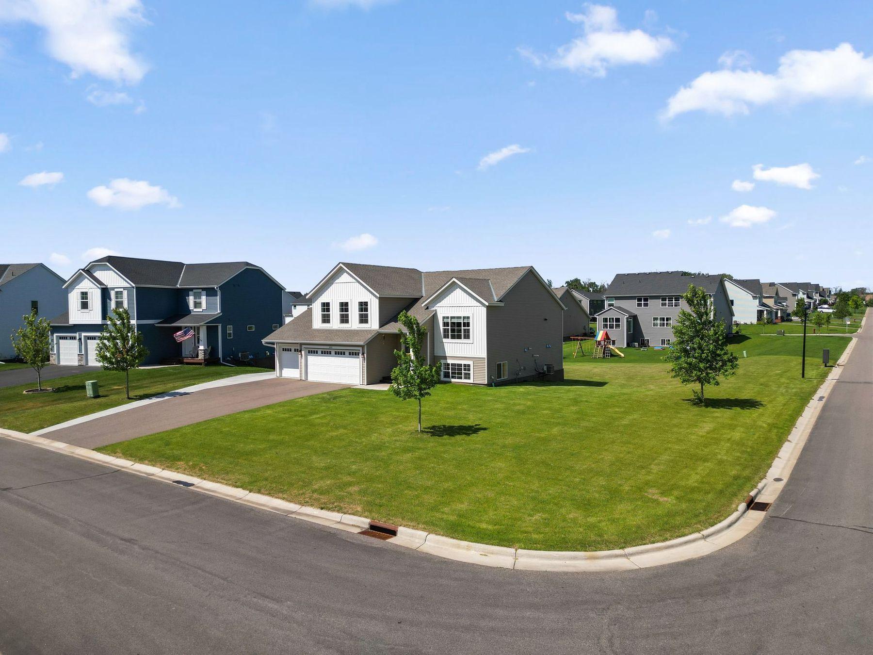main property photo 50