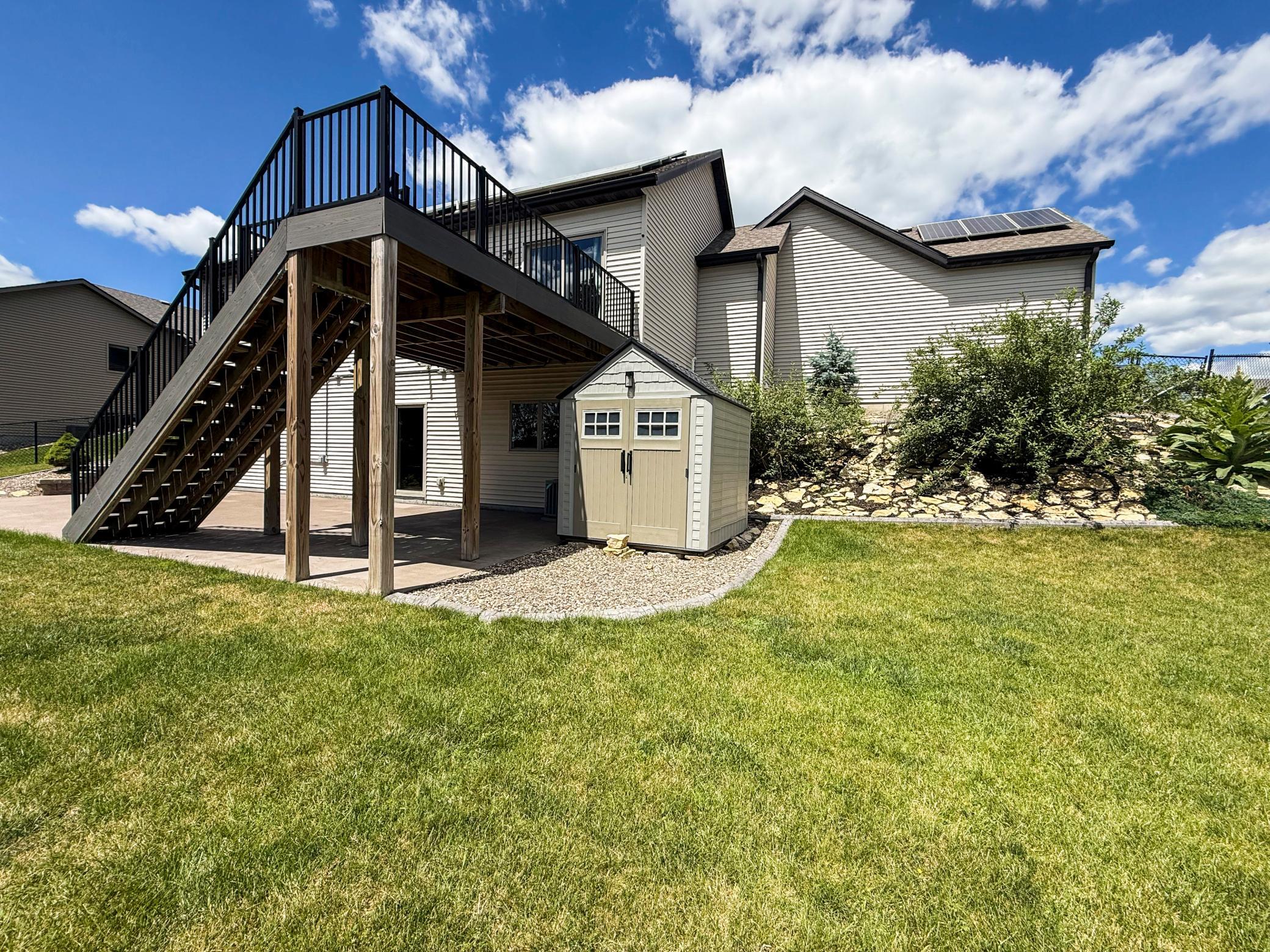 main property photo 31