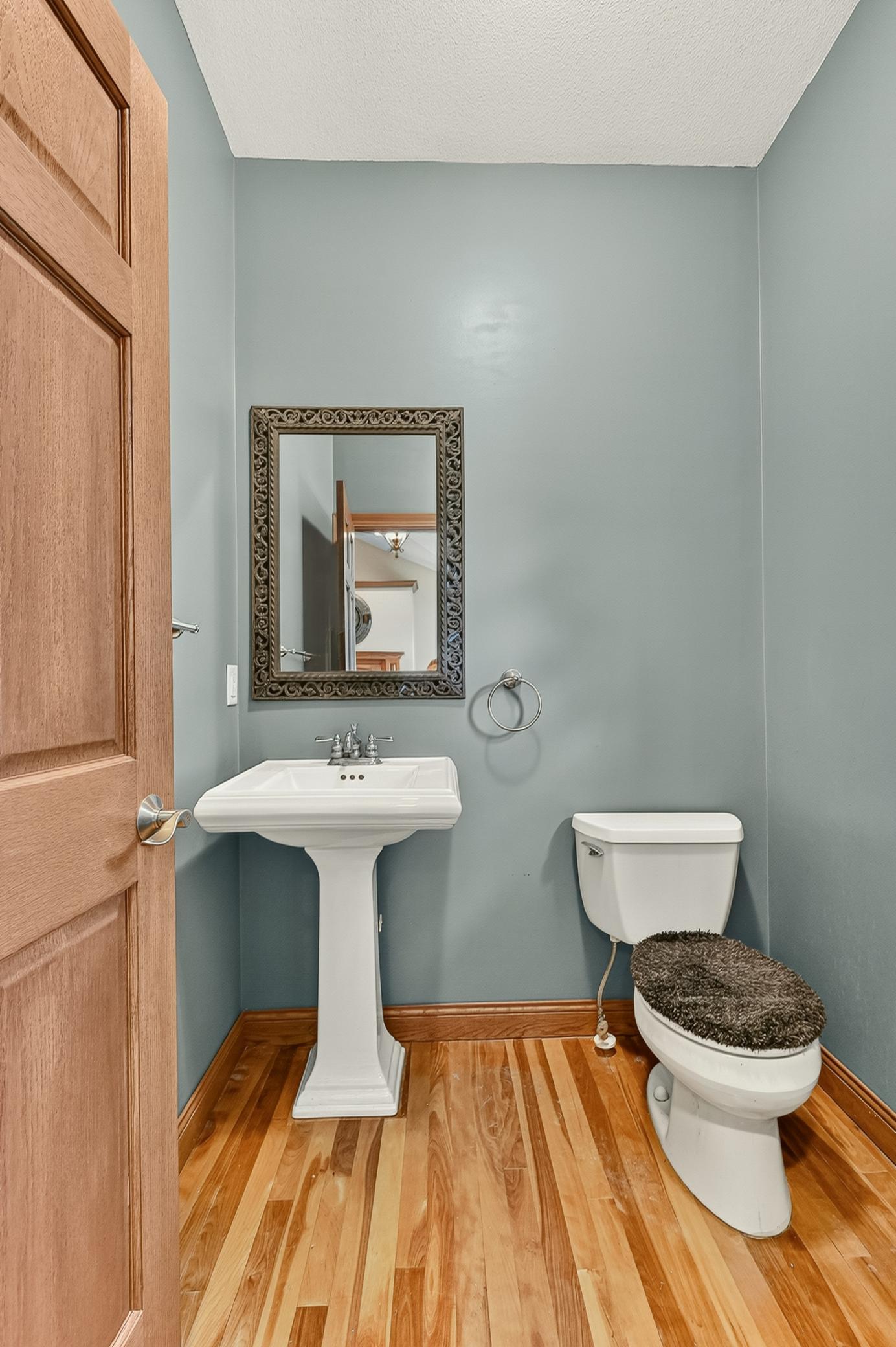 main property photo 11