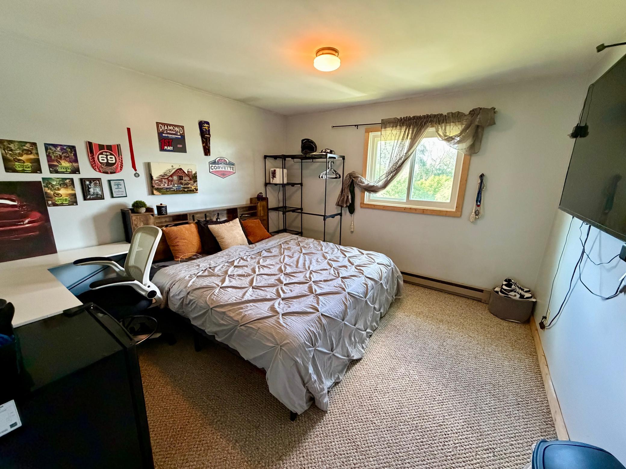 main property photo 24