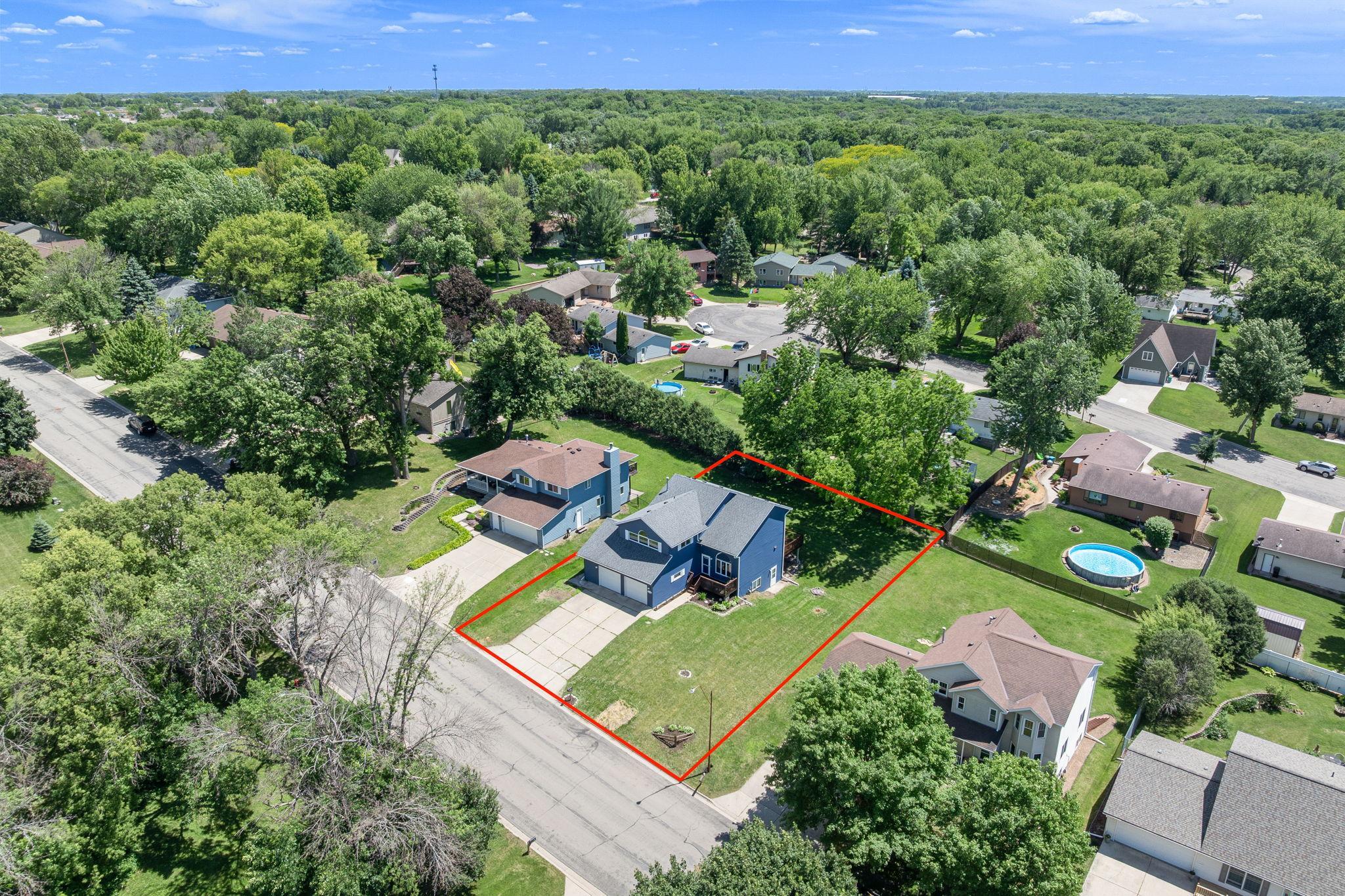 main property photo 10