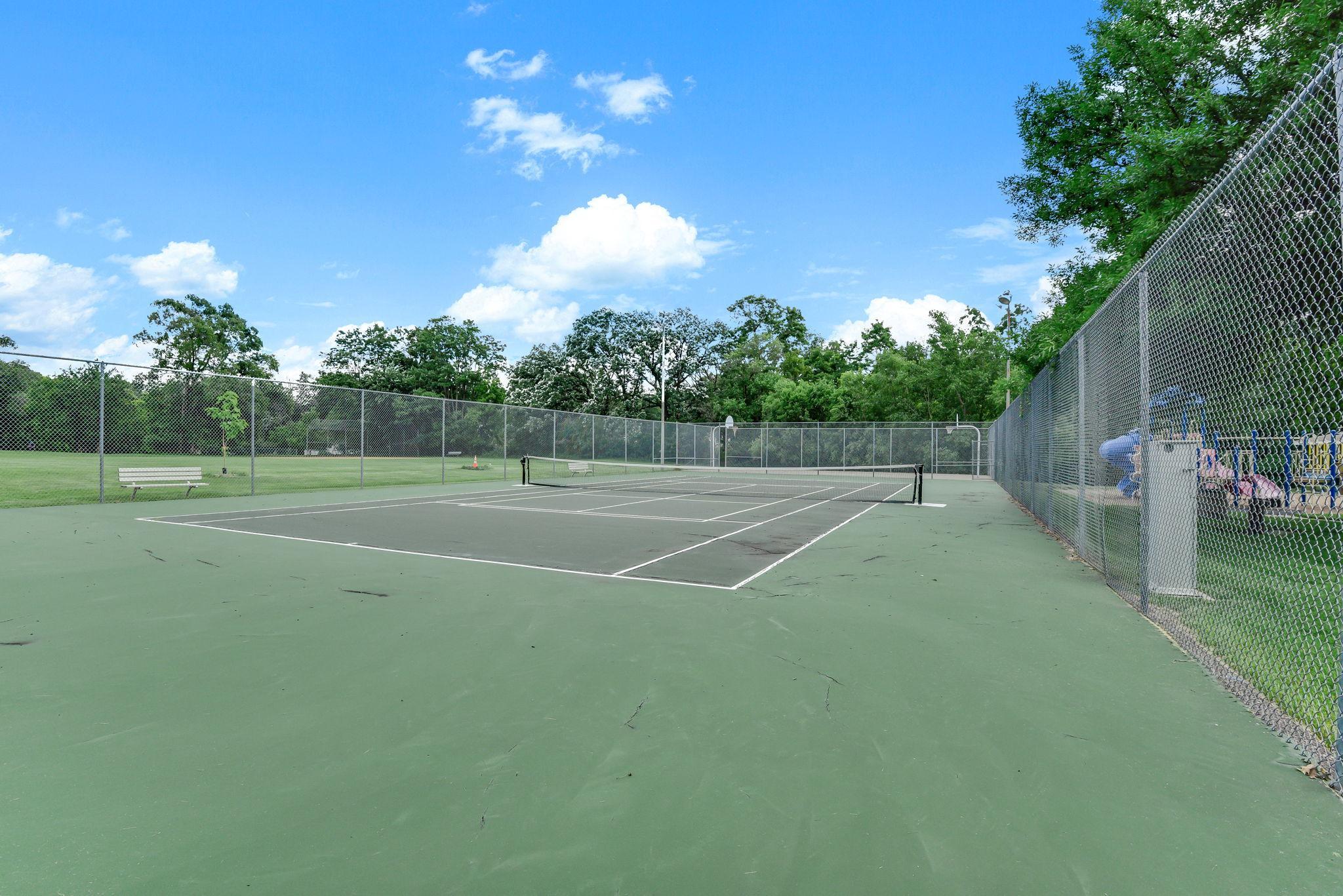 main property photo 33