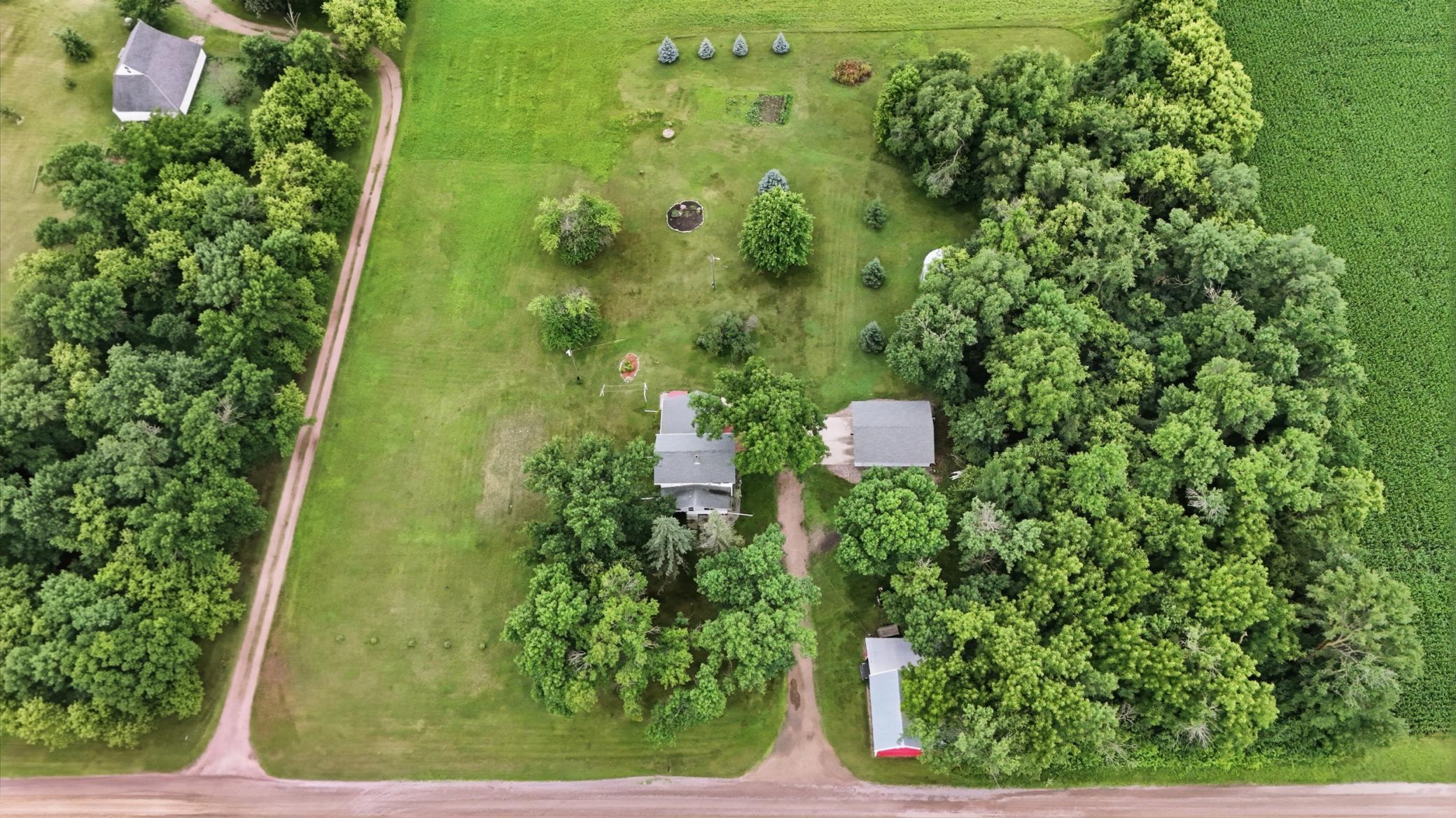 main property photo 23