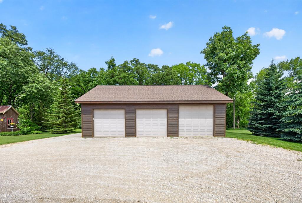 main property photo 68