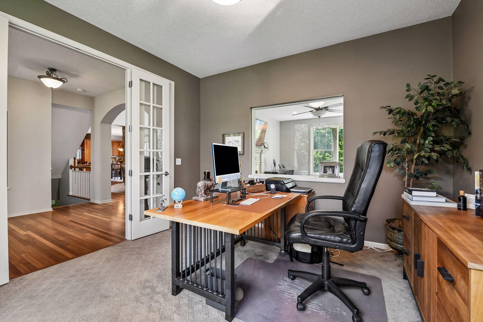 main property photo 17