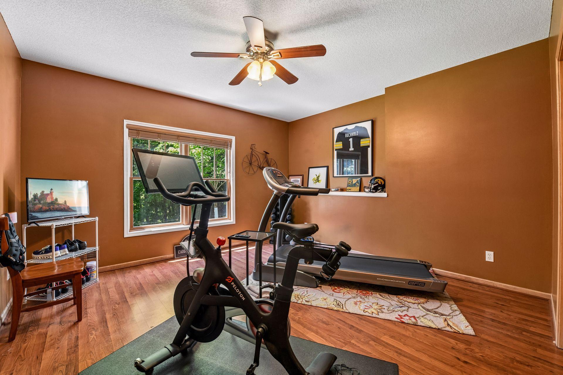 main property photo 36