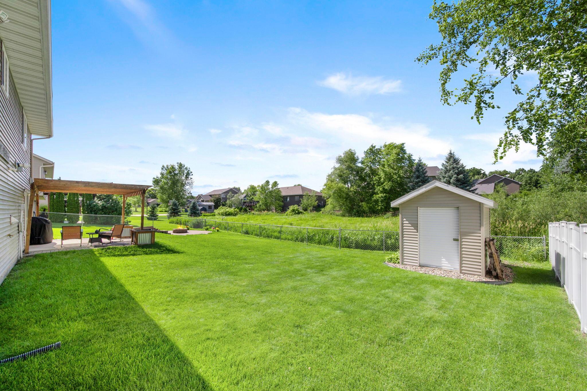 main property photo 40