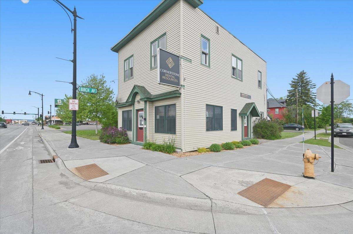 main property photo 18