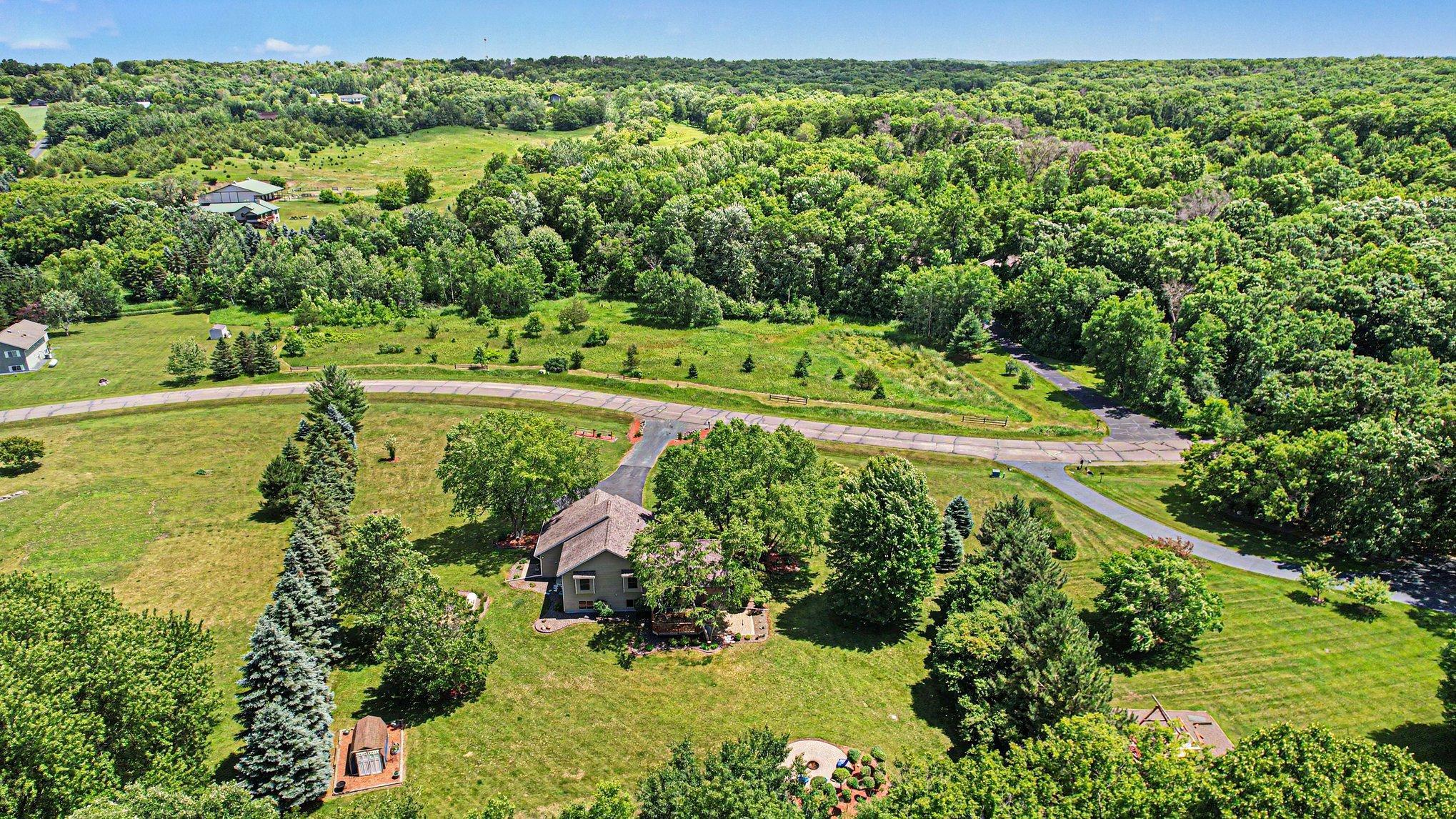 main property photo 29